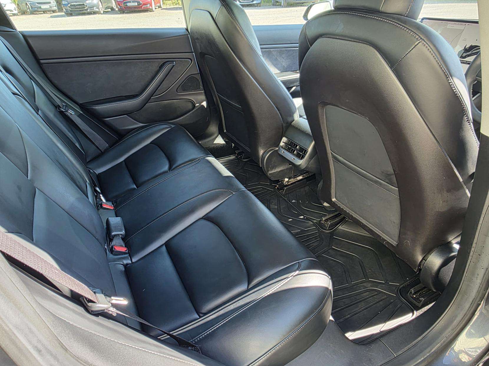 2019 TESLA MODEL 3 2019 TESLA MODEL 3