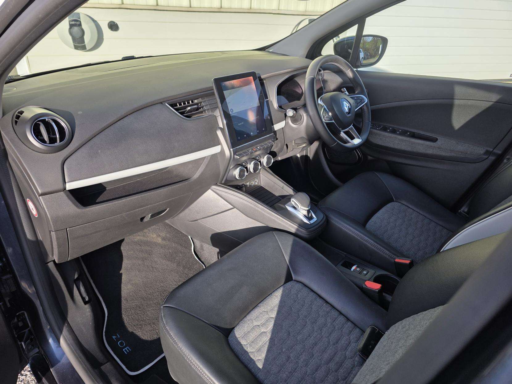 2020 RENAULT ZOE 2020 RENAULT ZOE