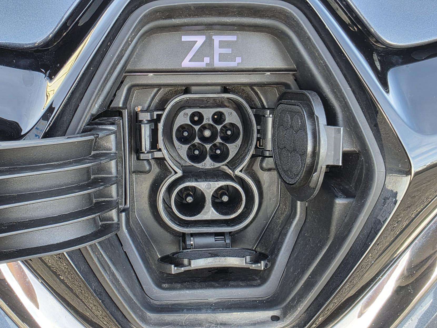 2020 RENAULT ZOE 2020 RENAULT ZOE