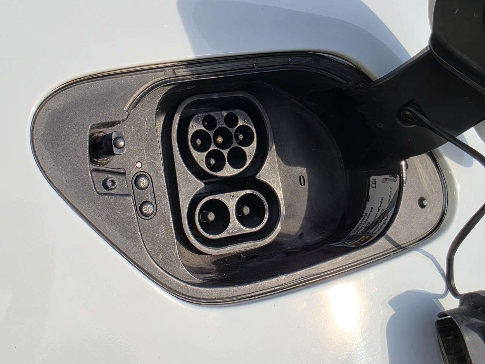 2018 VOLKSWAGEN E-GOLF 2018 VOLKSWAGEN E-GOLF