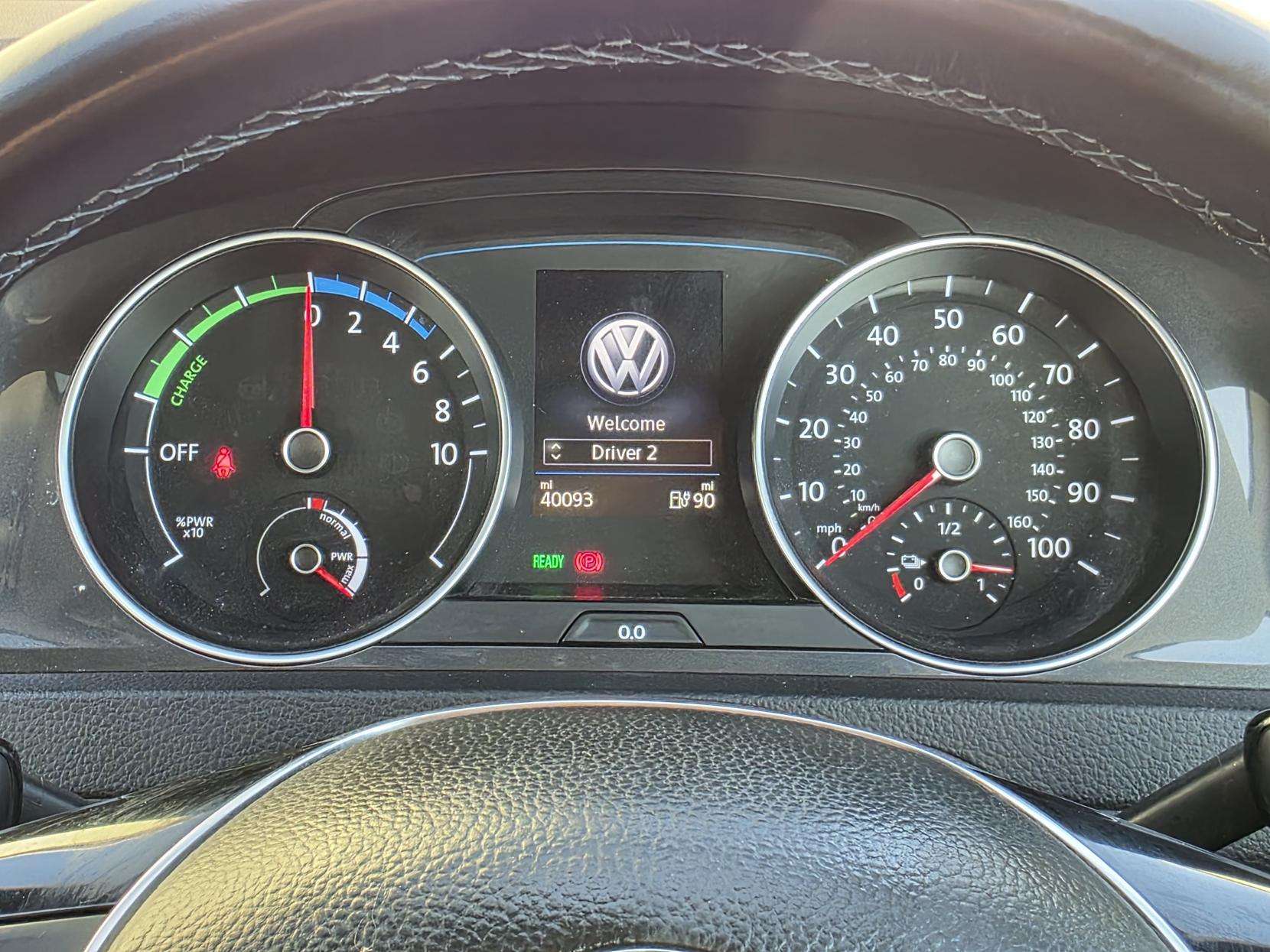 2018 VOLKSWAGEN E-GOLF 2018 VOLKSWAGEN E-GOLF