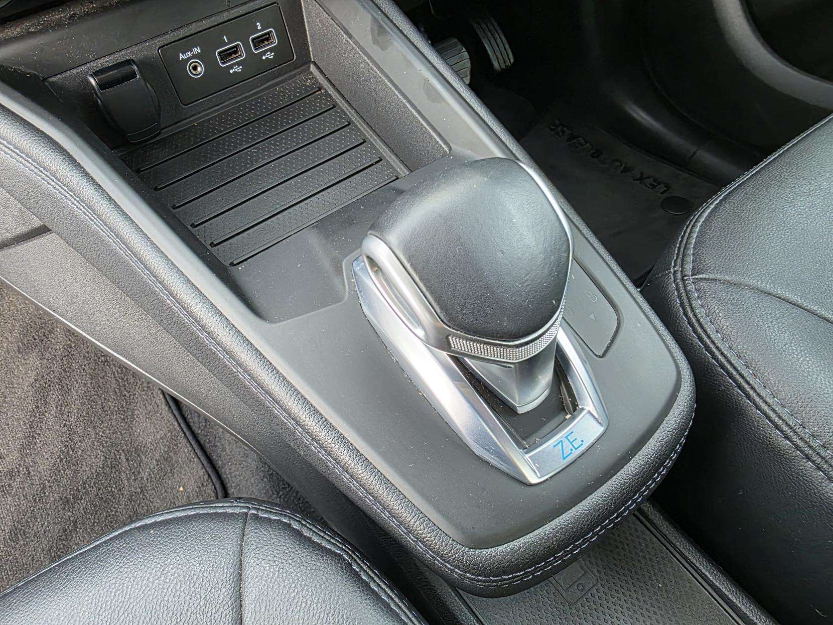 2020 RENAULT ZOE 2020 RENAULT ZOE