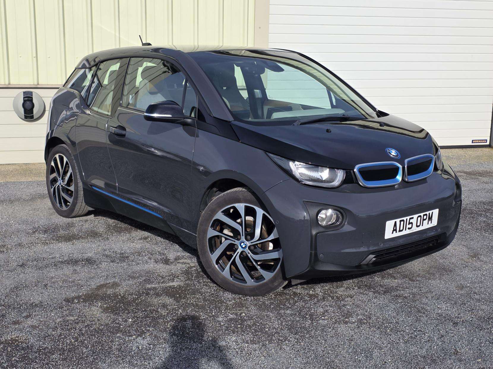 A 2015 BMW I3 Hatchback 5dr Electric Auto (170 ps) A 2015 BMW I3 Hatchback 5dr Electric Auto (170 ps)