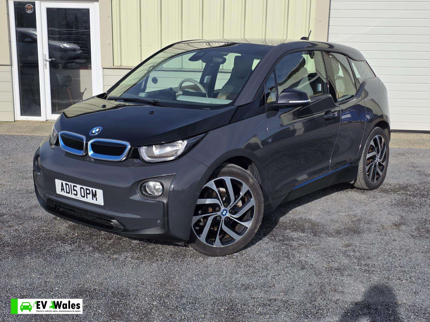 A 2015 BMW I3 Hatchback 5dr Electric Auto (170 ps) A 2015 BMW I3 Hatchback 5dr Electric Auto (170 ps)