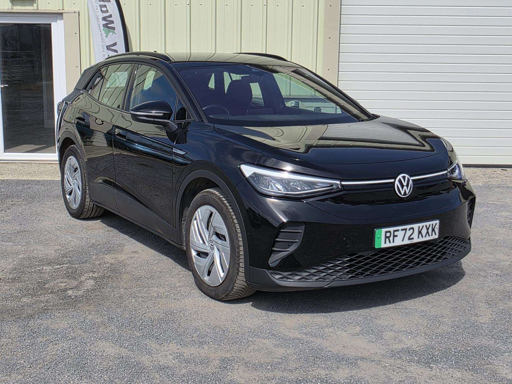 A 2022 VOLKSWAGEN ID.4 Pro 77kWh Life SUV 5dr Electric Auto (174 ps) A 2022 VOLKSWAGEN ID.4 Pro 77kWh Life SUV 5dr Electric Auto (174 ps)