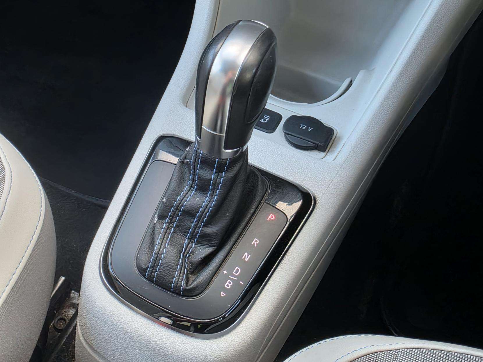 2014 VOLKSWAGEN E-UP! 2014 VOLKSWAGEN E-UP!