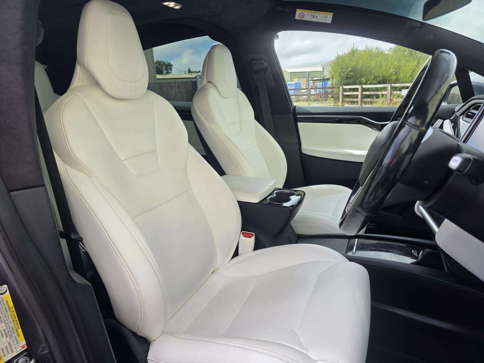 2017 TESLA MODEL X 2017 TESLA MODEL X