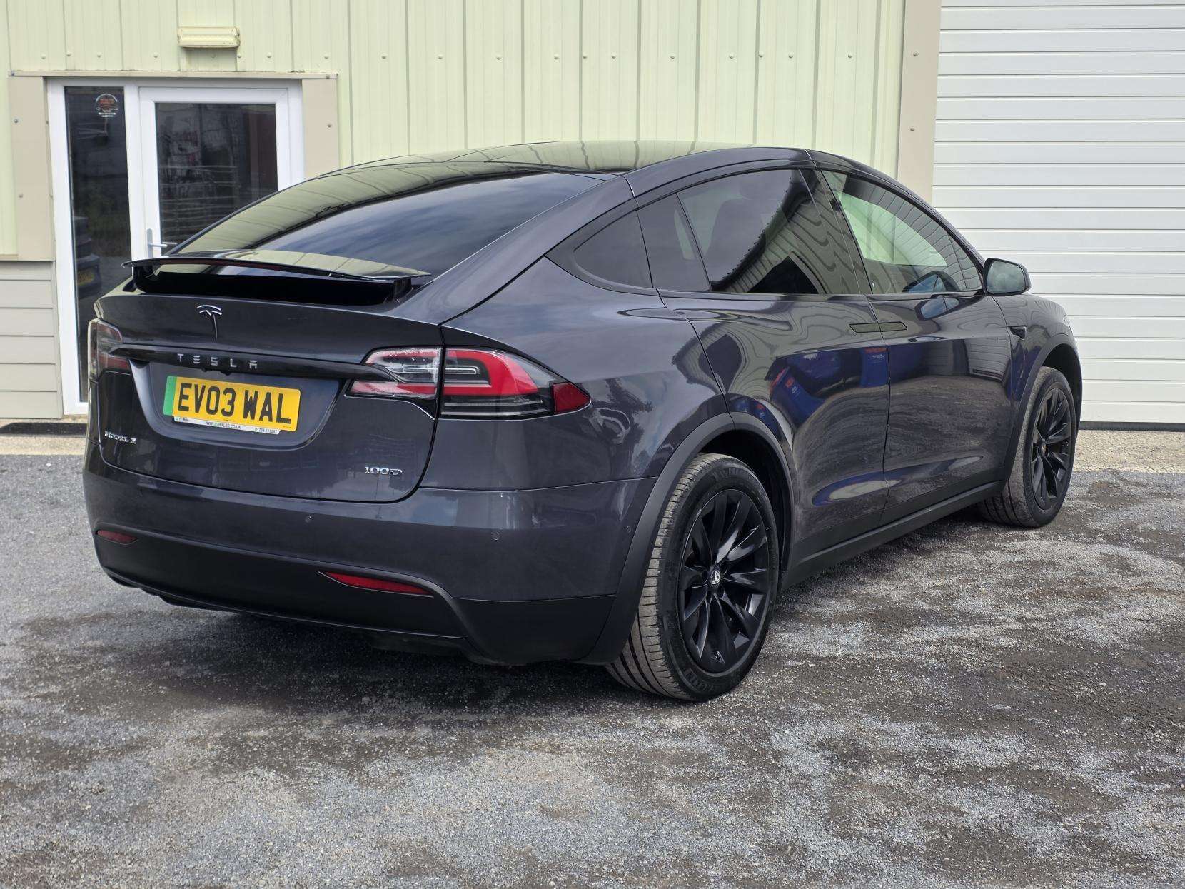 2017 TESLA MODEL X 2017 TESLA MODEL X