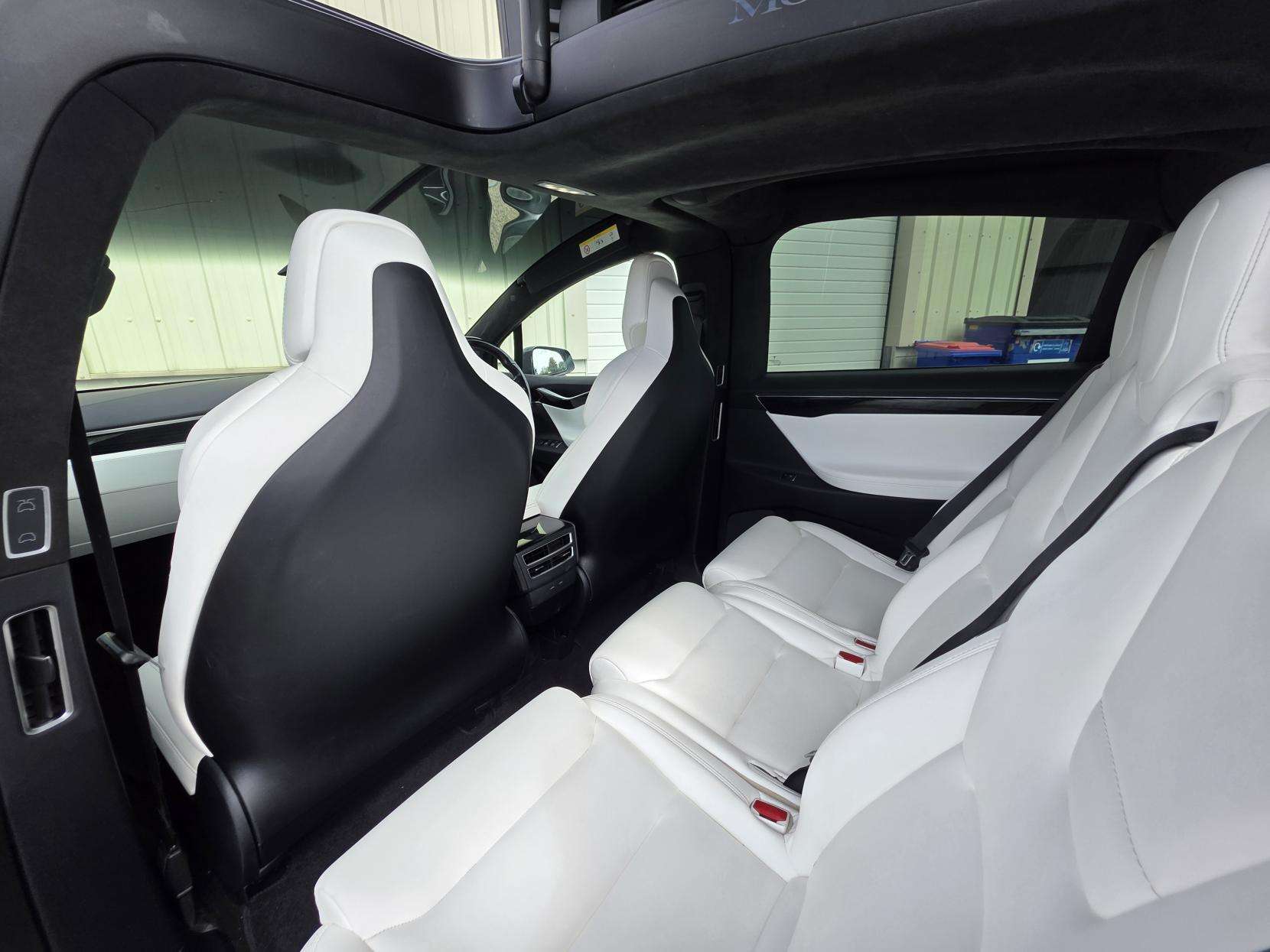 2017 TESLA MODEL X 2017 TESLA MODEL X