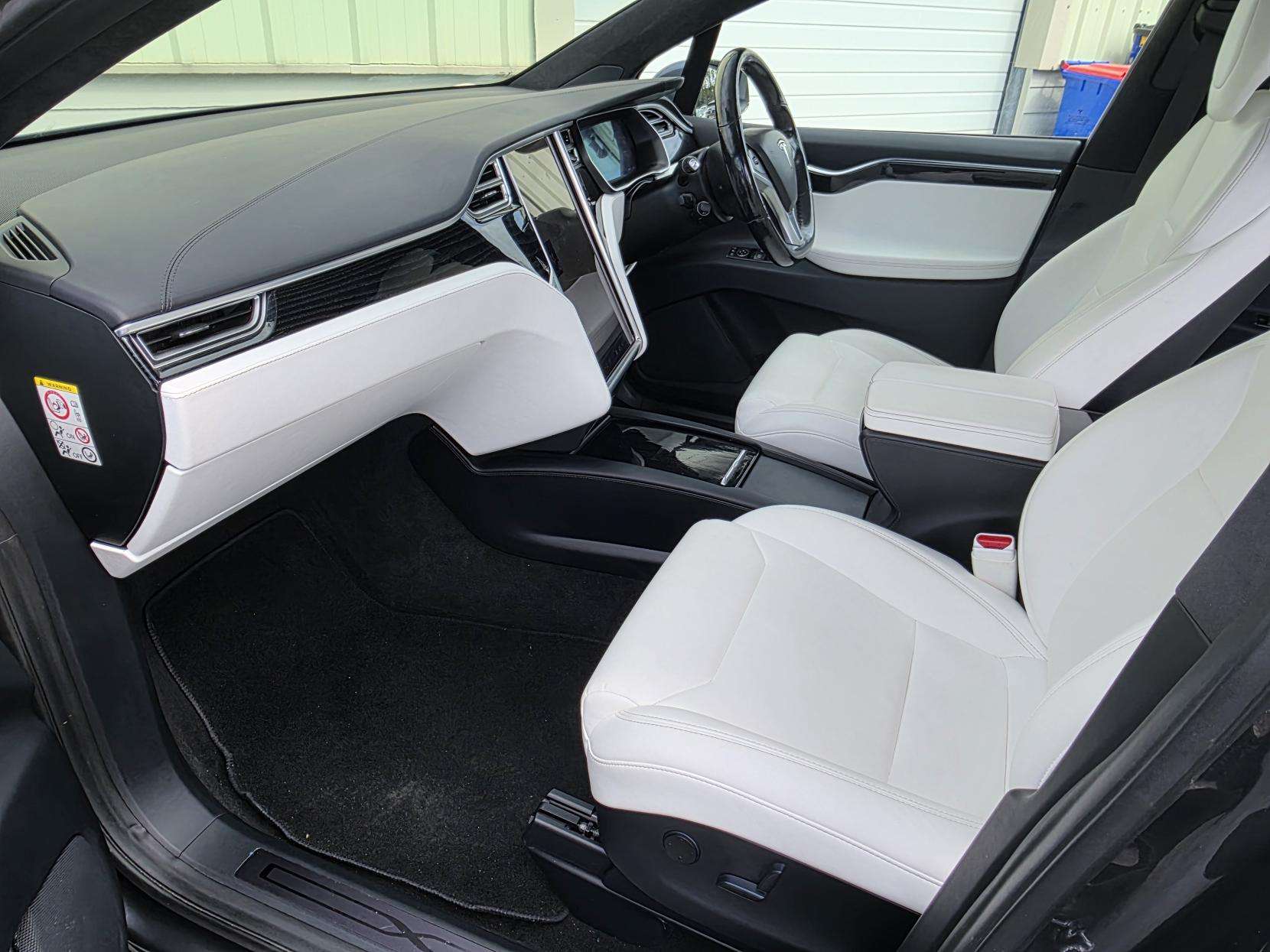 2017 TESLA MODEL X 2017 TESLA MODEL X