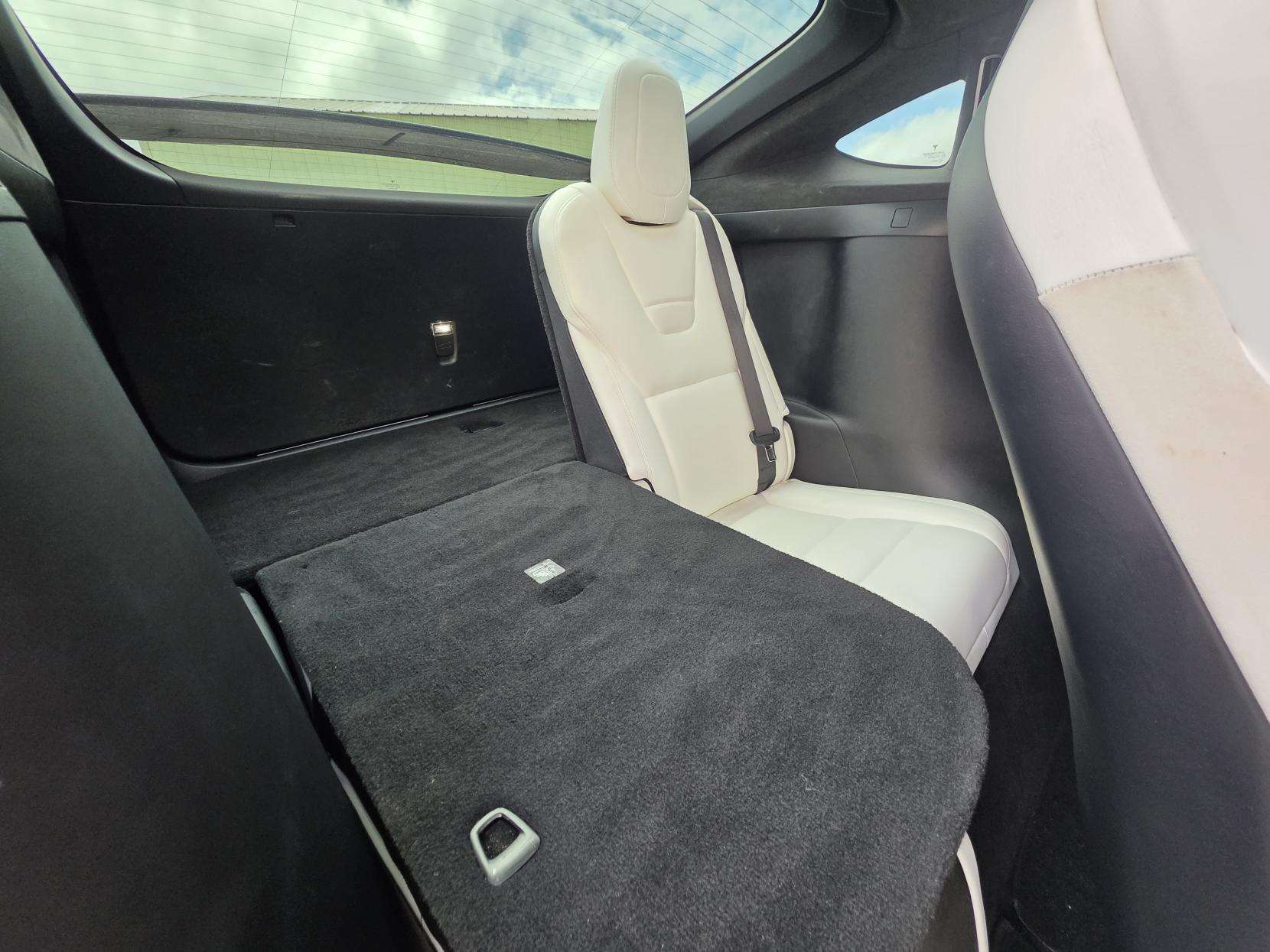 2017 TESLA MODEL X 2017 TESLA MODEL X