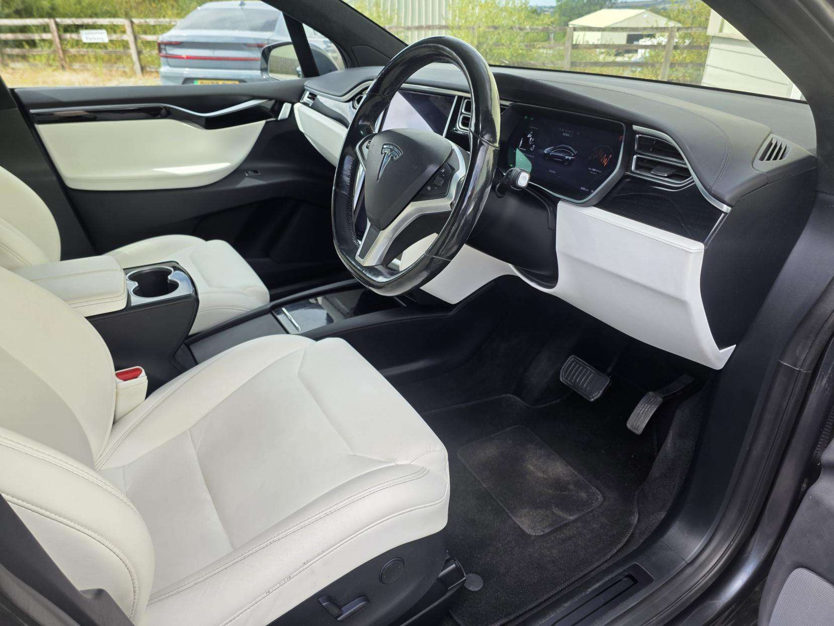 2017 TESLA MODEL X 2017 TESLA MODEL X