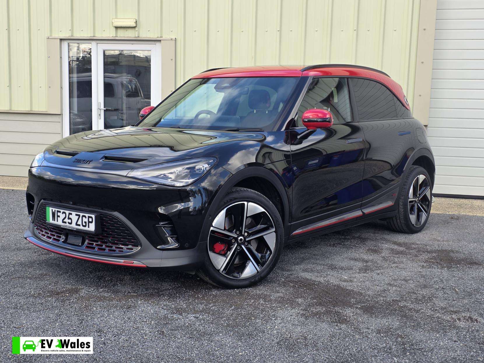 A 2025 SMART #1 66kWh BRABUS SUV 5dr Electric Auto AWD (428 ps) A 2025 SMART #1 66kWh BRABUS SUV 5dr Electric Auto AWD (428 ps)