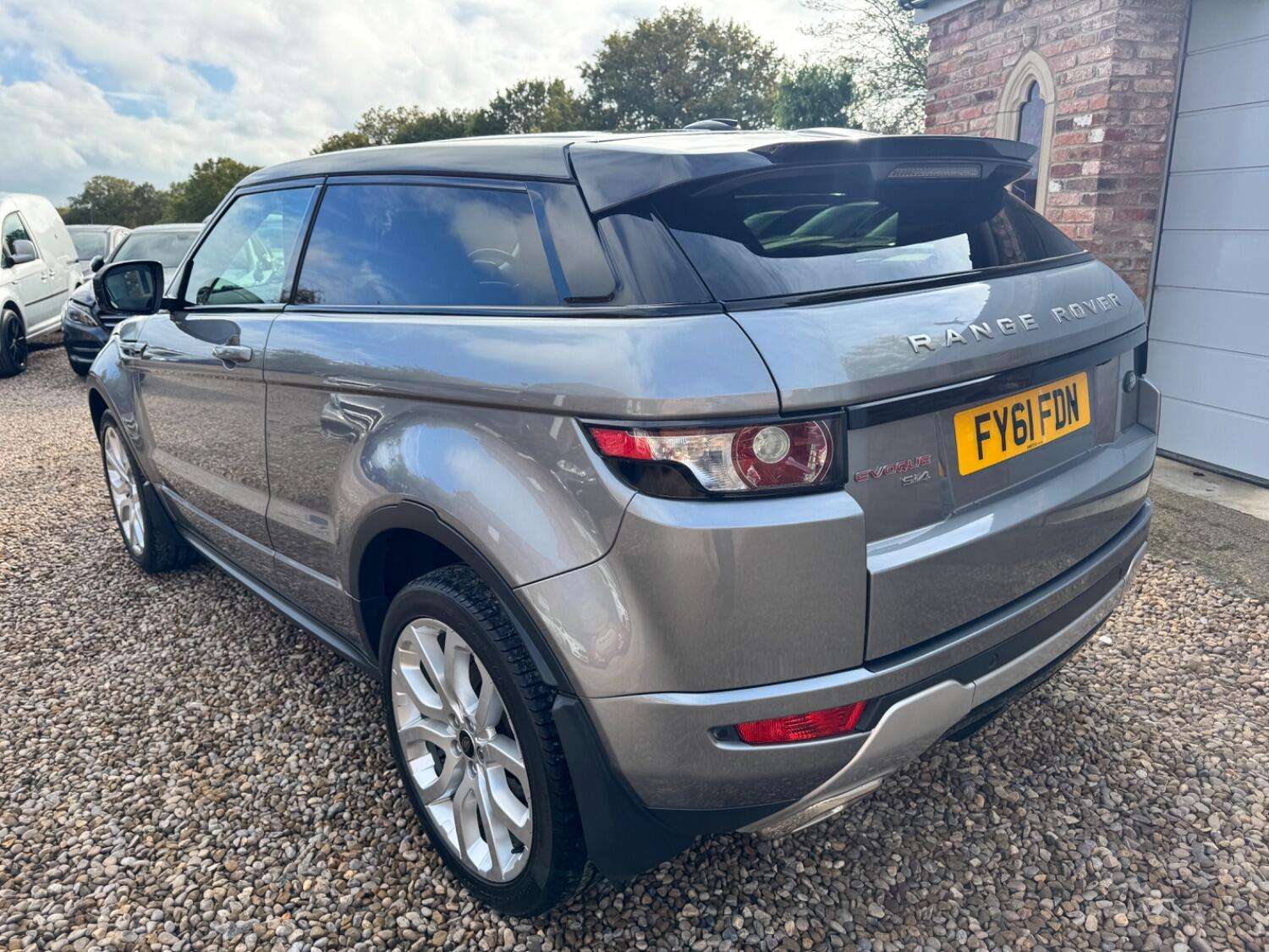 2011 LAND ROVER RANGE ROVER EVOQUE 2011 LAND ROVER RANGE ROVER EVOQUE