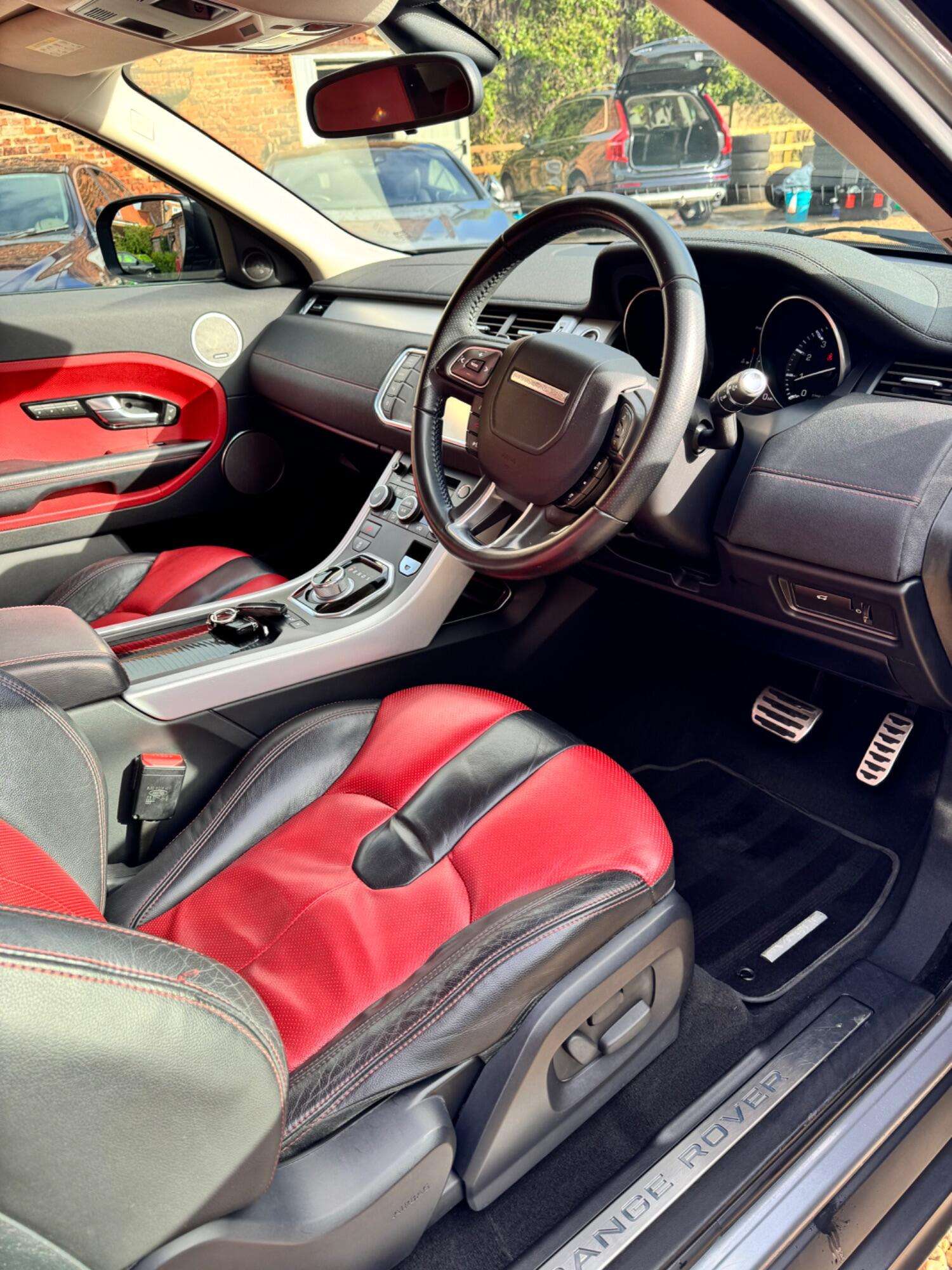 2011 LAND ROVER RANGE ROVER EVOQUE 2011 LAND ROVER RANGE ROVER EVOQUE