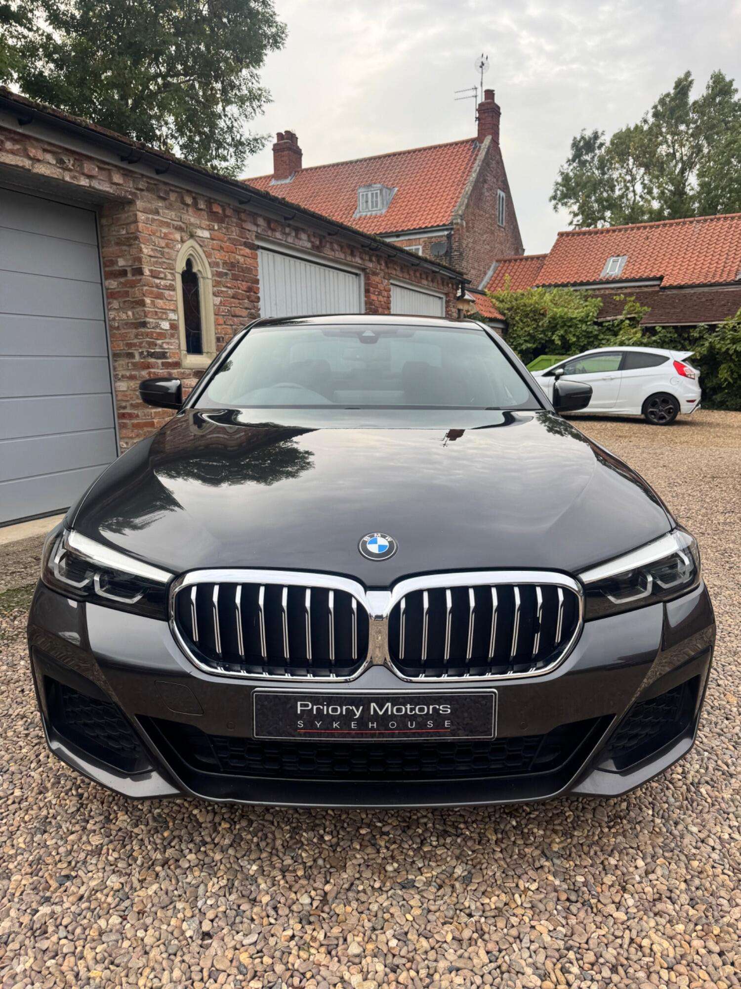 2020 BMW 5 SERIES 2020 BMW 5 SERIES