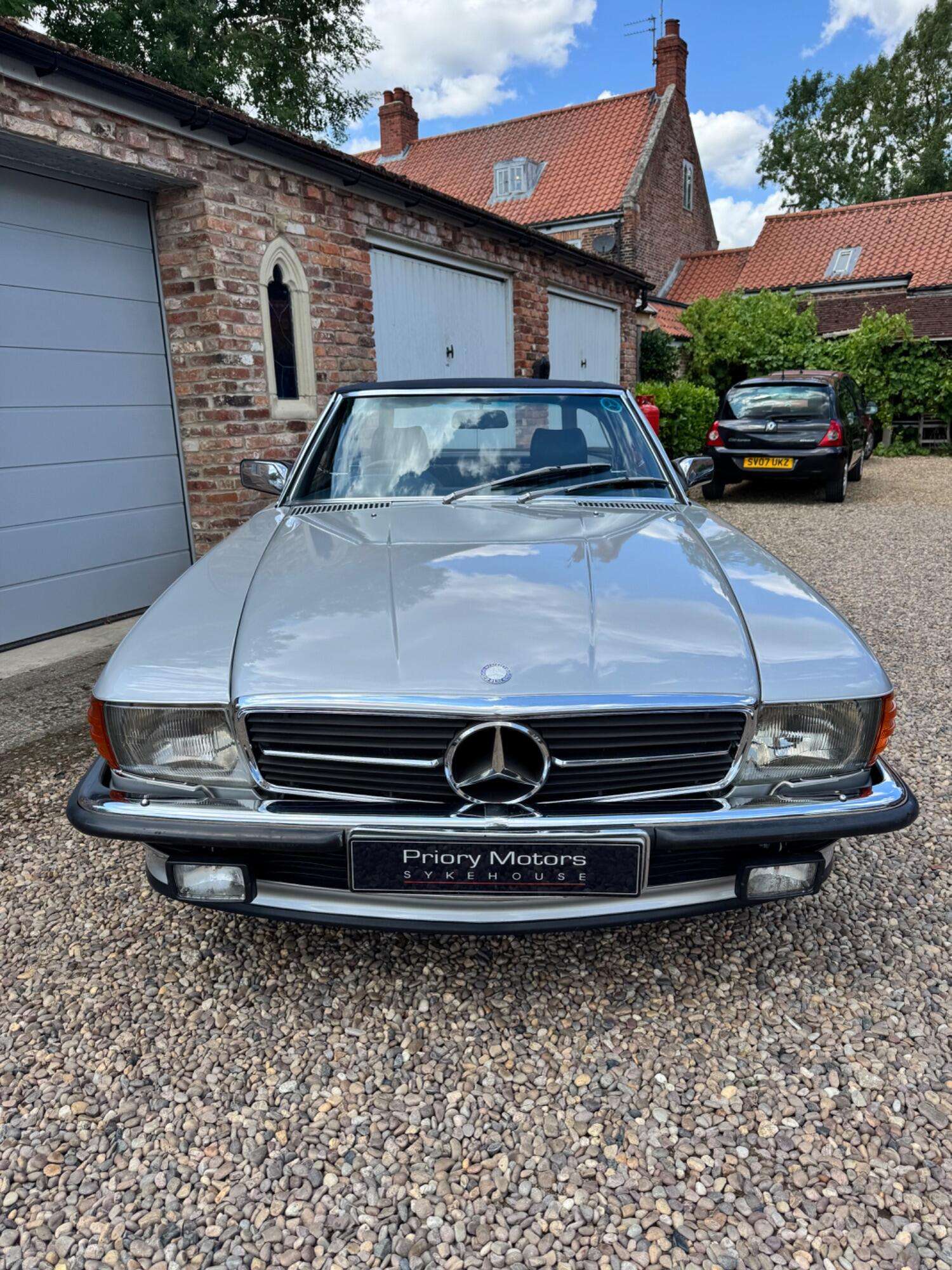 1985 MERCEDES-BENZ 280 1985 MERCEDES-BENZ 280