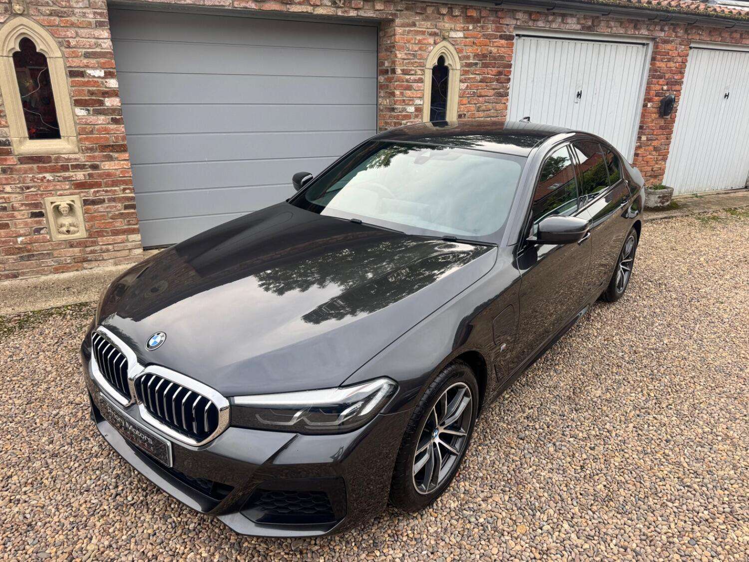 2020 BMW 5 SERIES 2020 BMW 5 SERIES