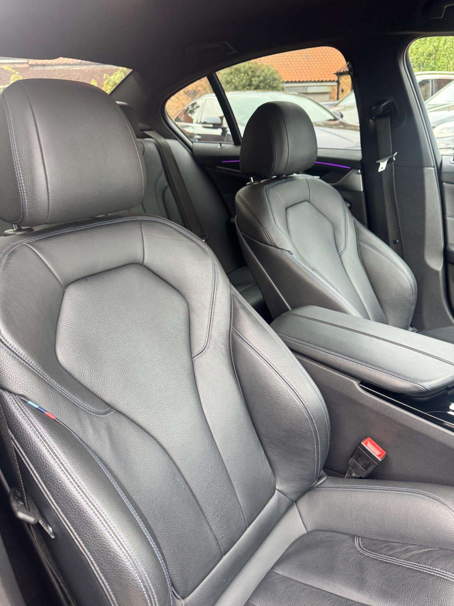 2020 BMW 5 SERIES 2020 BMW 5 SERIES