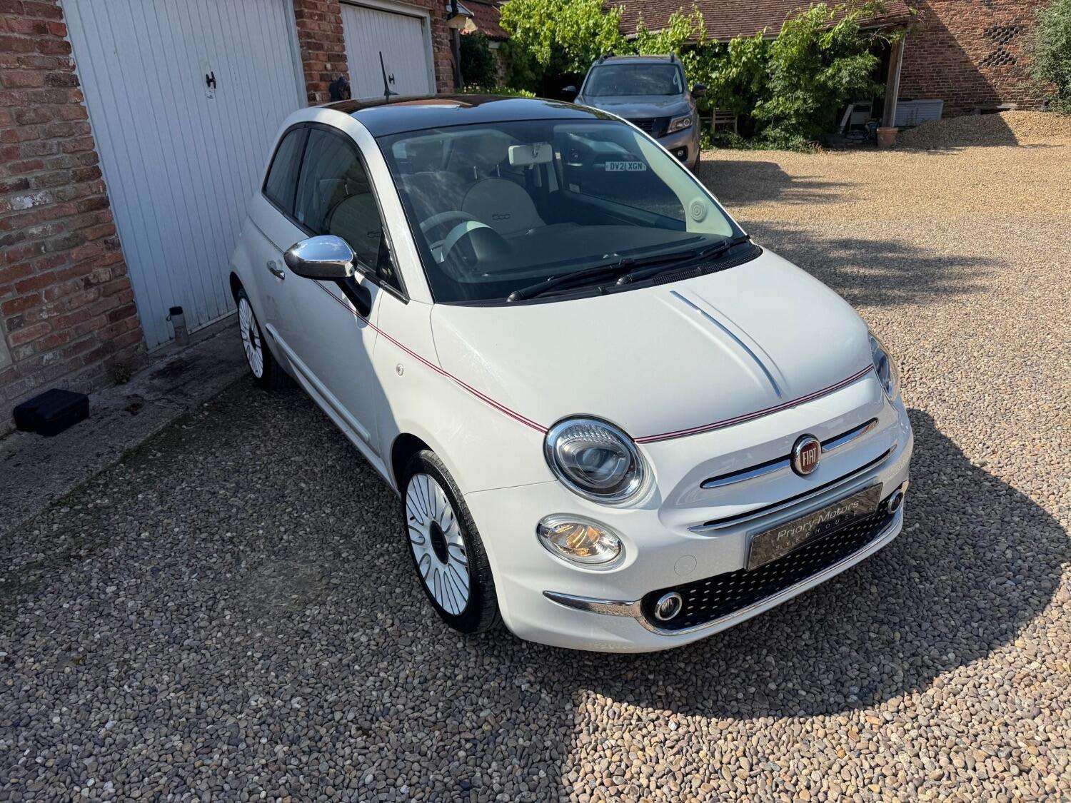 2021 FIAT 500 2021 FIAT 500