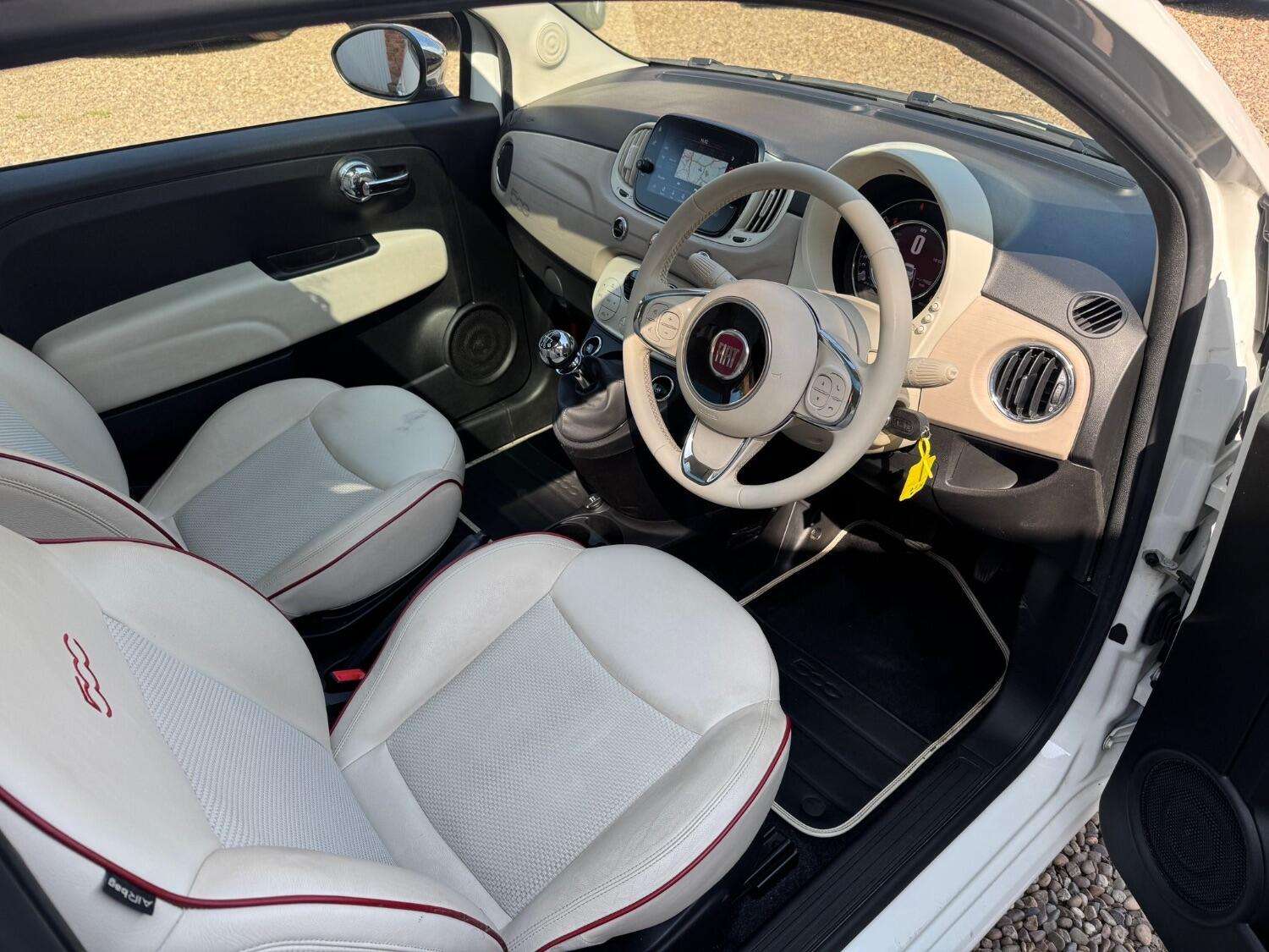2021 FIAT 500 2021 FIAT 500