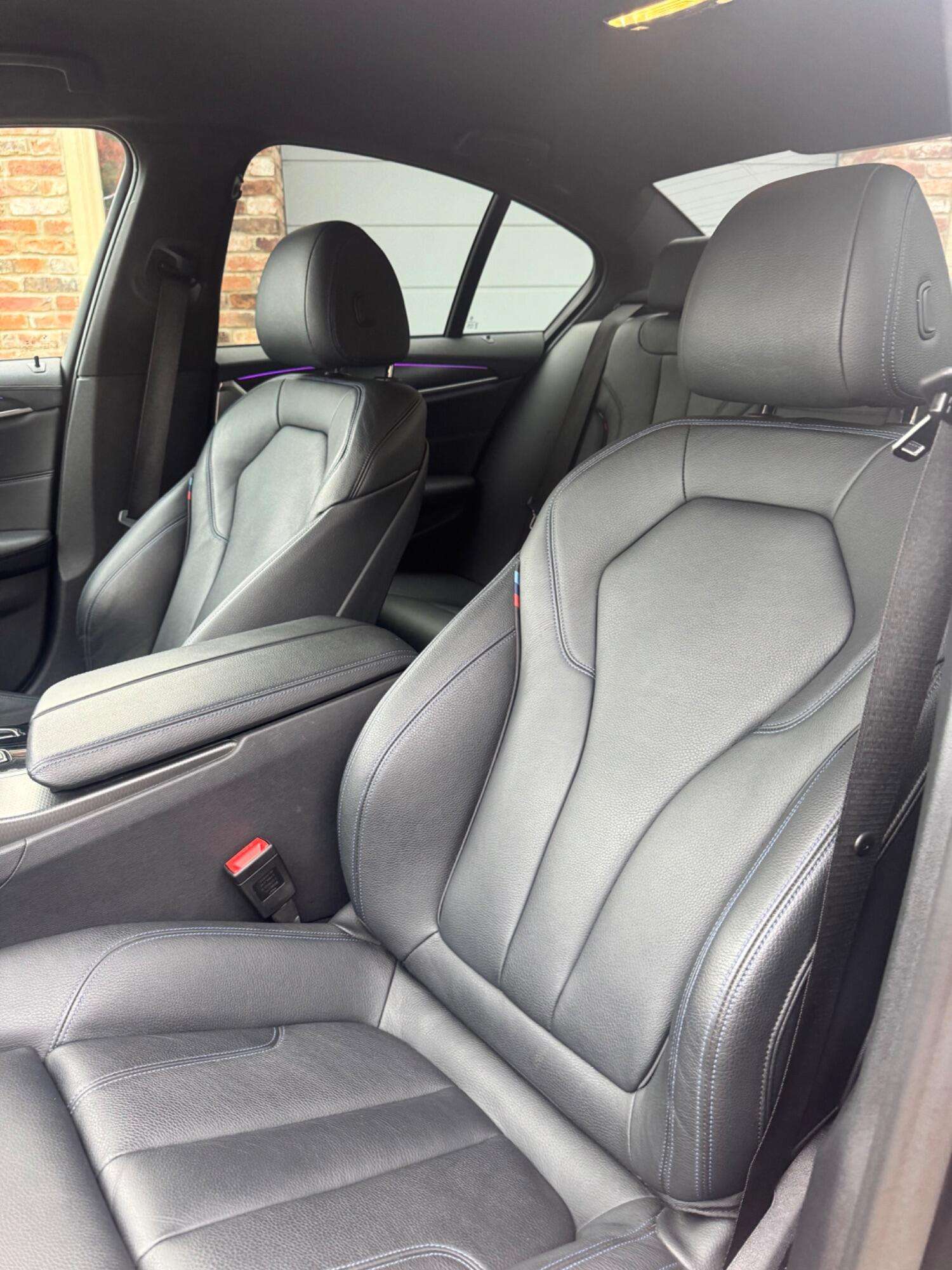 2020 BMW 5 SERIES 2020 BMW 5 SERIES