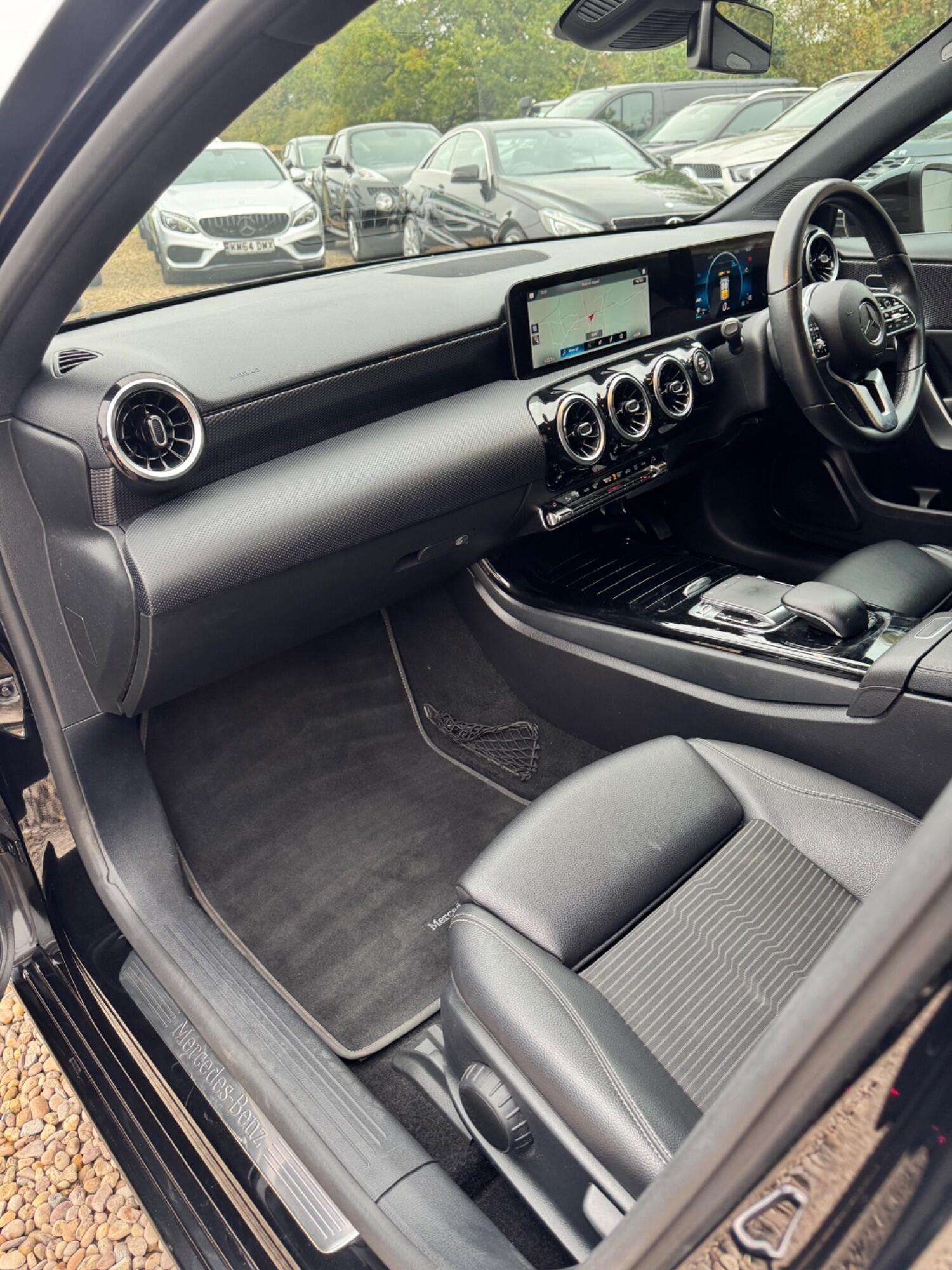 2018 MERCEDES-BENZ A CLASS 2018 MERCEDES-BENZ A CLASS