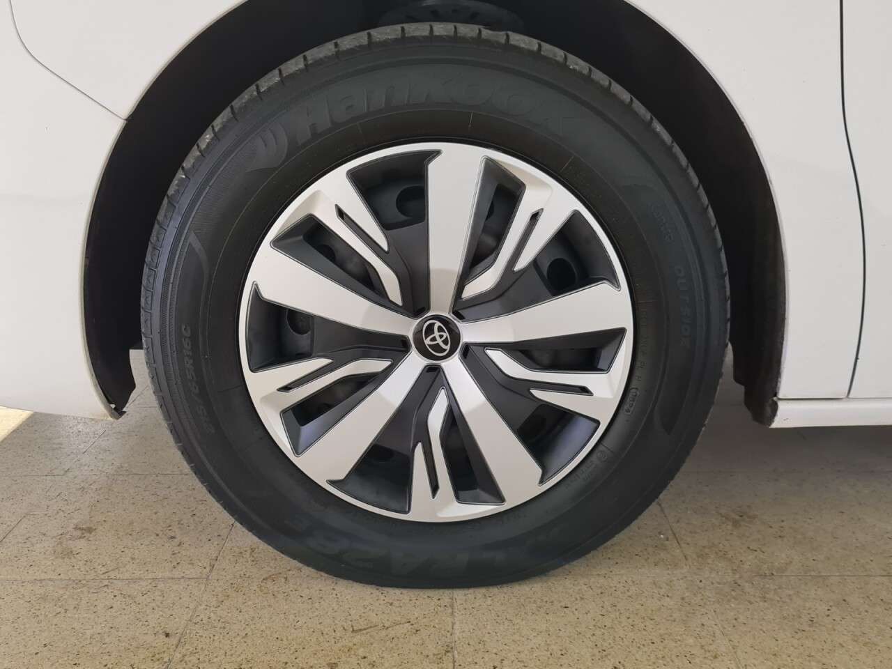 2021 TOYOTA PROACE VERSO 2021 TOYOTA PROACE VERSO