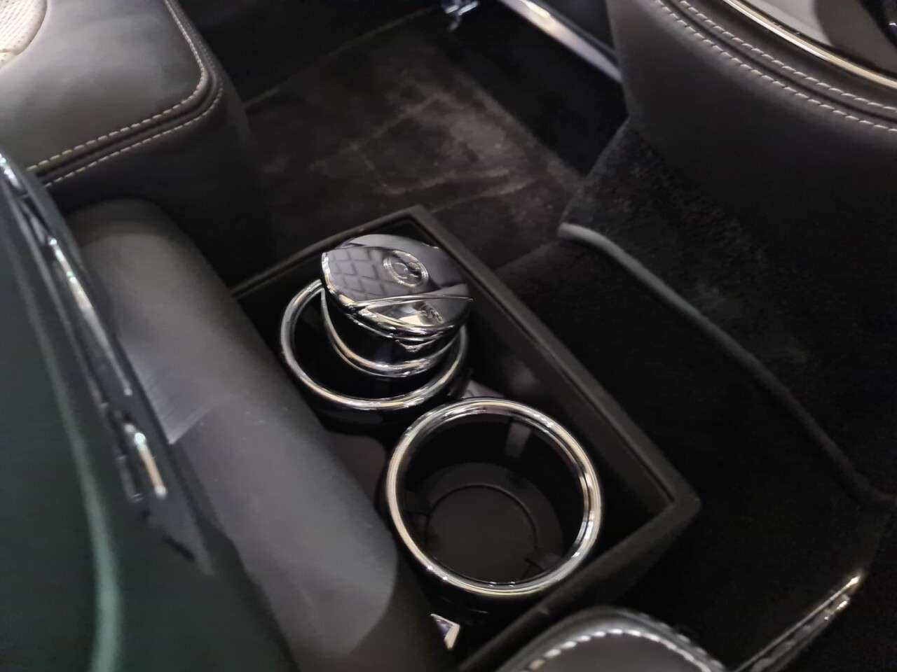 null BENTLEY MULSANNE null BENTLEY MULSANNE