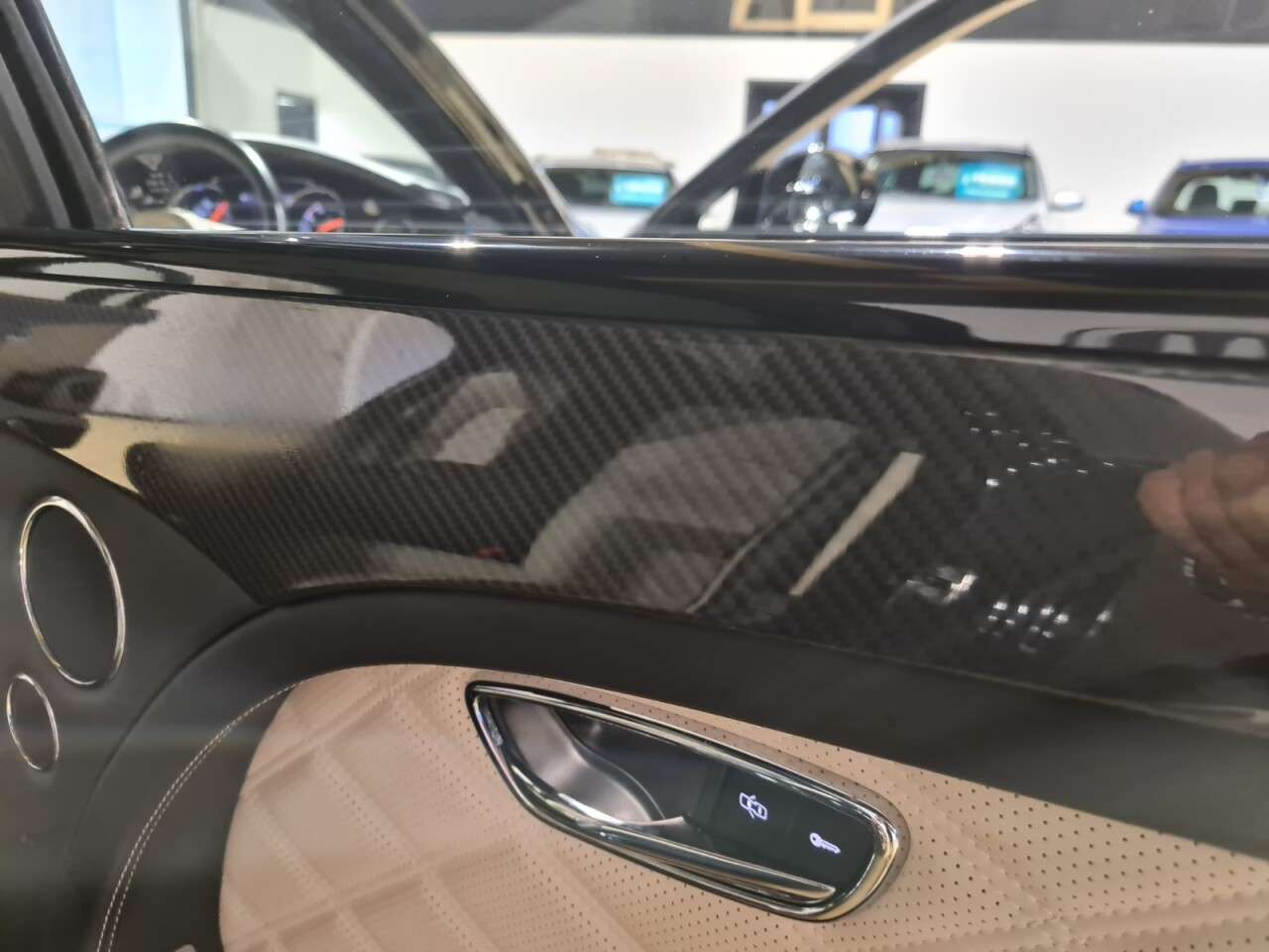 null BENTLEY MULSANNE null BENTLEY MULSANNE