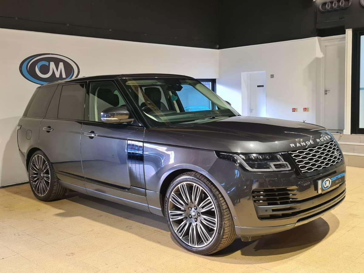 Check out this Land Rover Range Rover 2019 Diesel Automatic