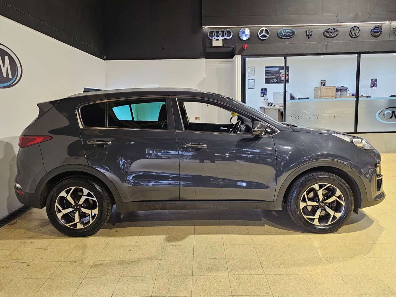 2019 KIA SPORTAGE 2019 KIA SPORTAGE
