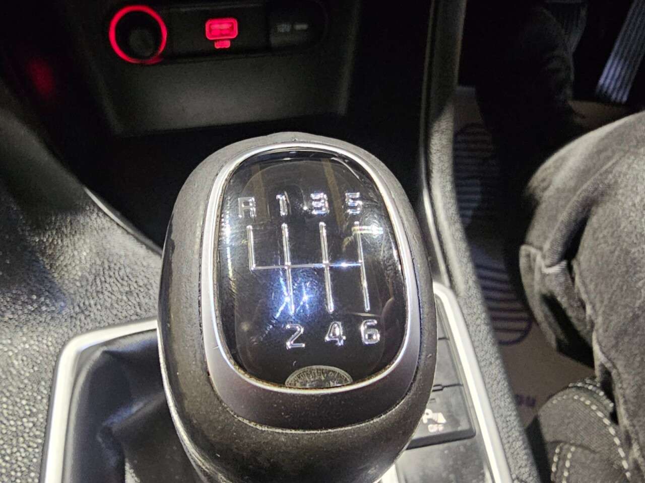 2019 KIA SPORTAGE 2019 KIA SPORTAGE