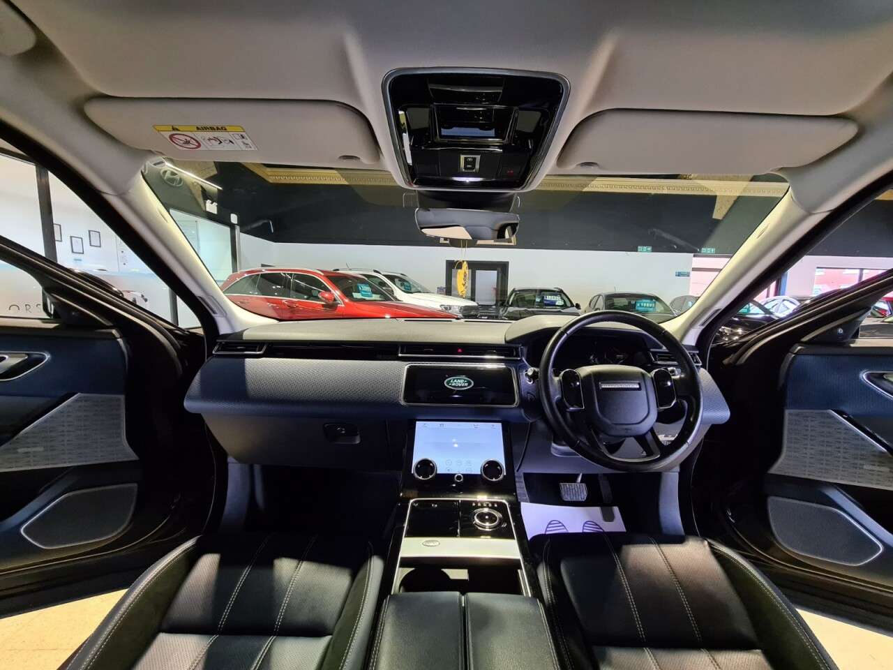 2018 LAND ROVER RANGE ROVER VELAR 2018 LAND ROVER RANGE ROVER VELAR