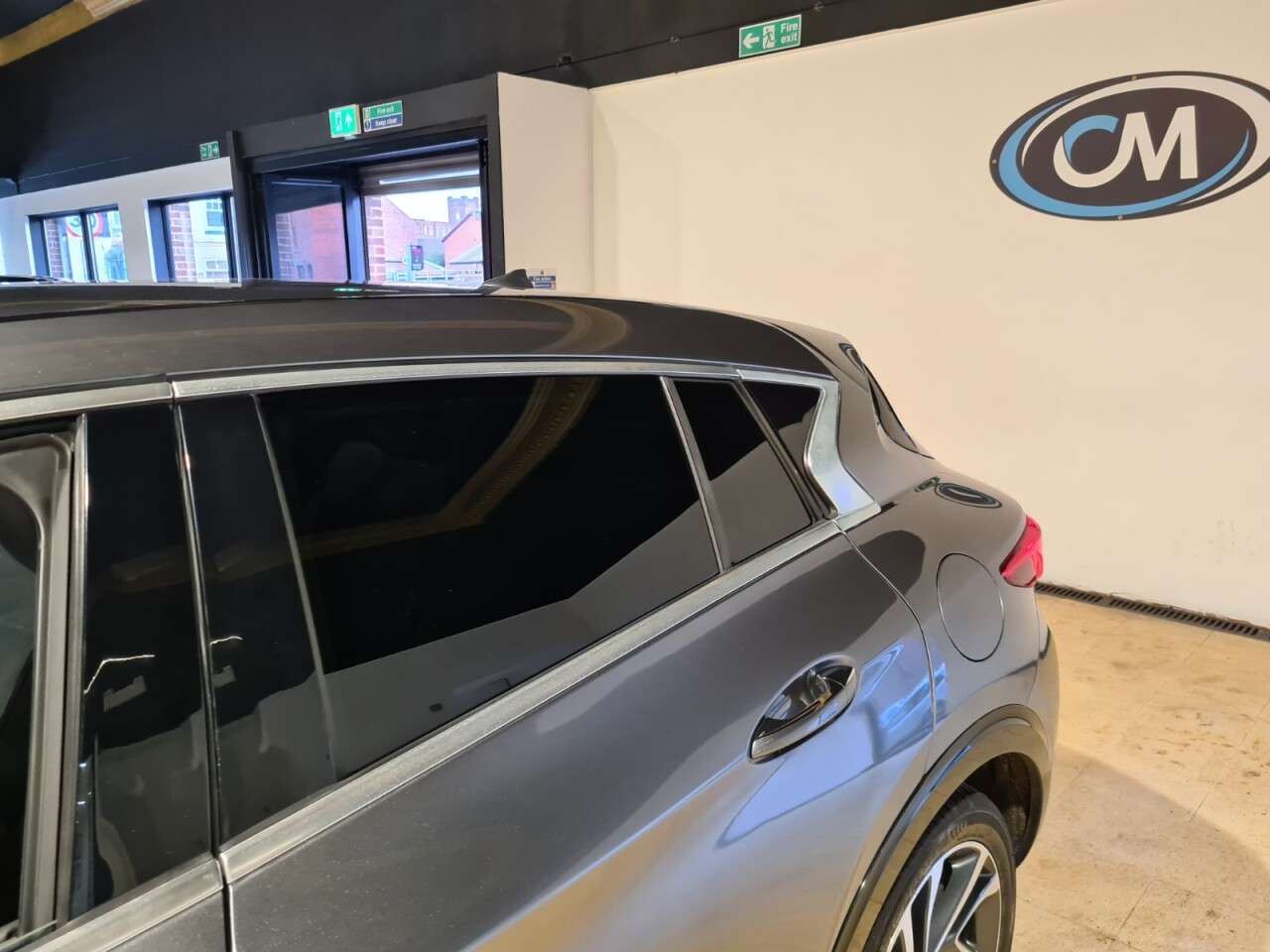 2017 INFINITI Q30 2017 INFINITI Q30