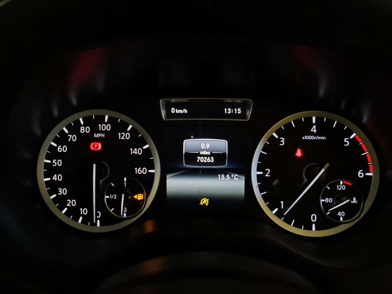 2017 INFINITI Q30 2017 INFINITI Q30