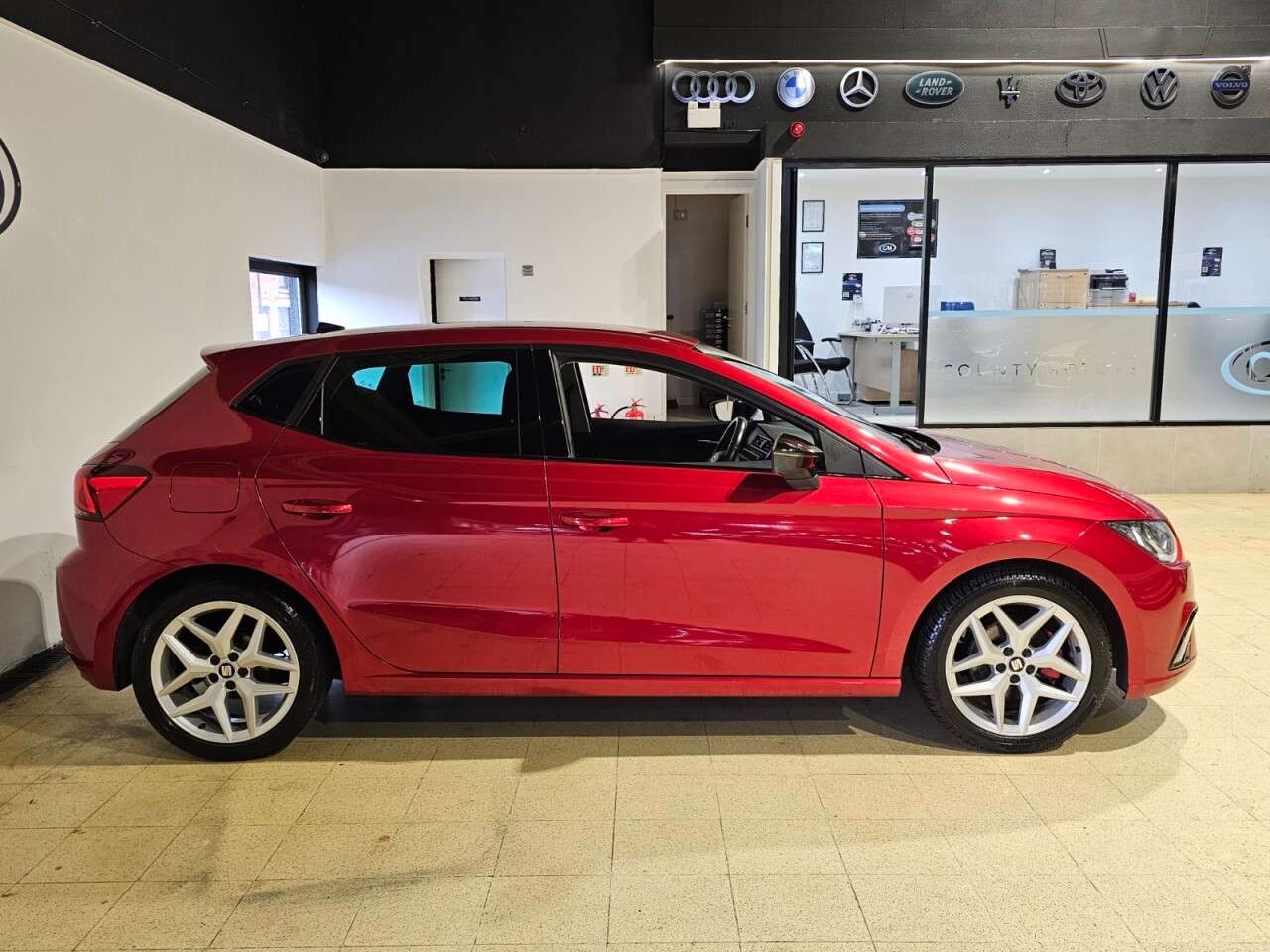 2017 SEAT IBIZA 2017 SEAT IBIZA