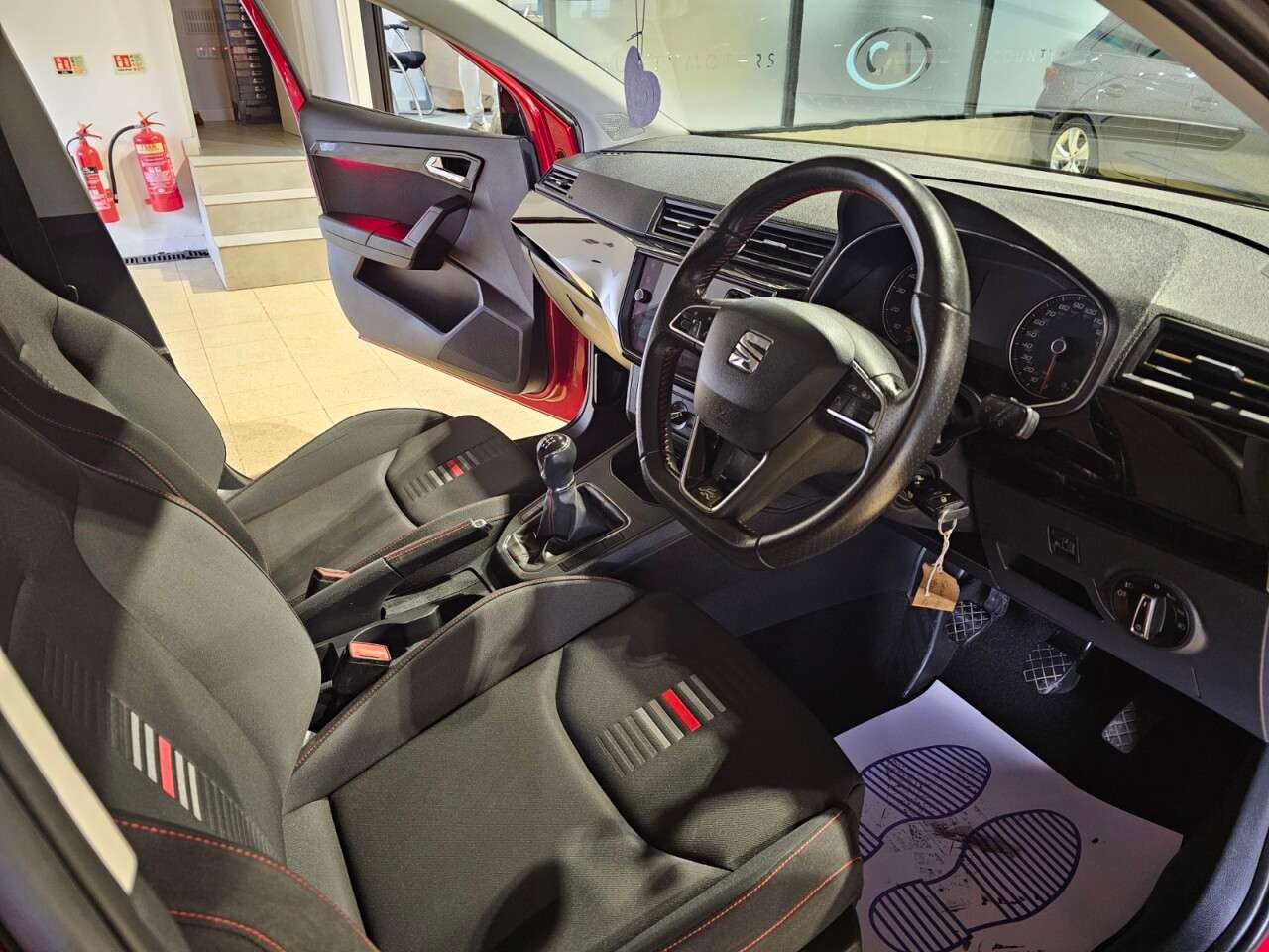 2017 SEAT IBIZA 2017 SEAT IBIZA