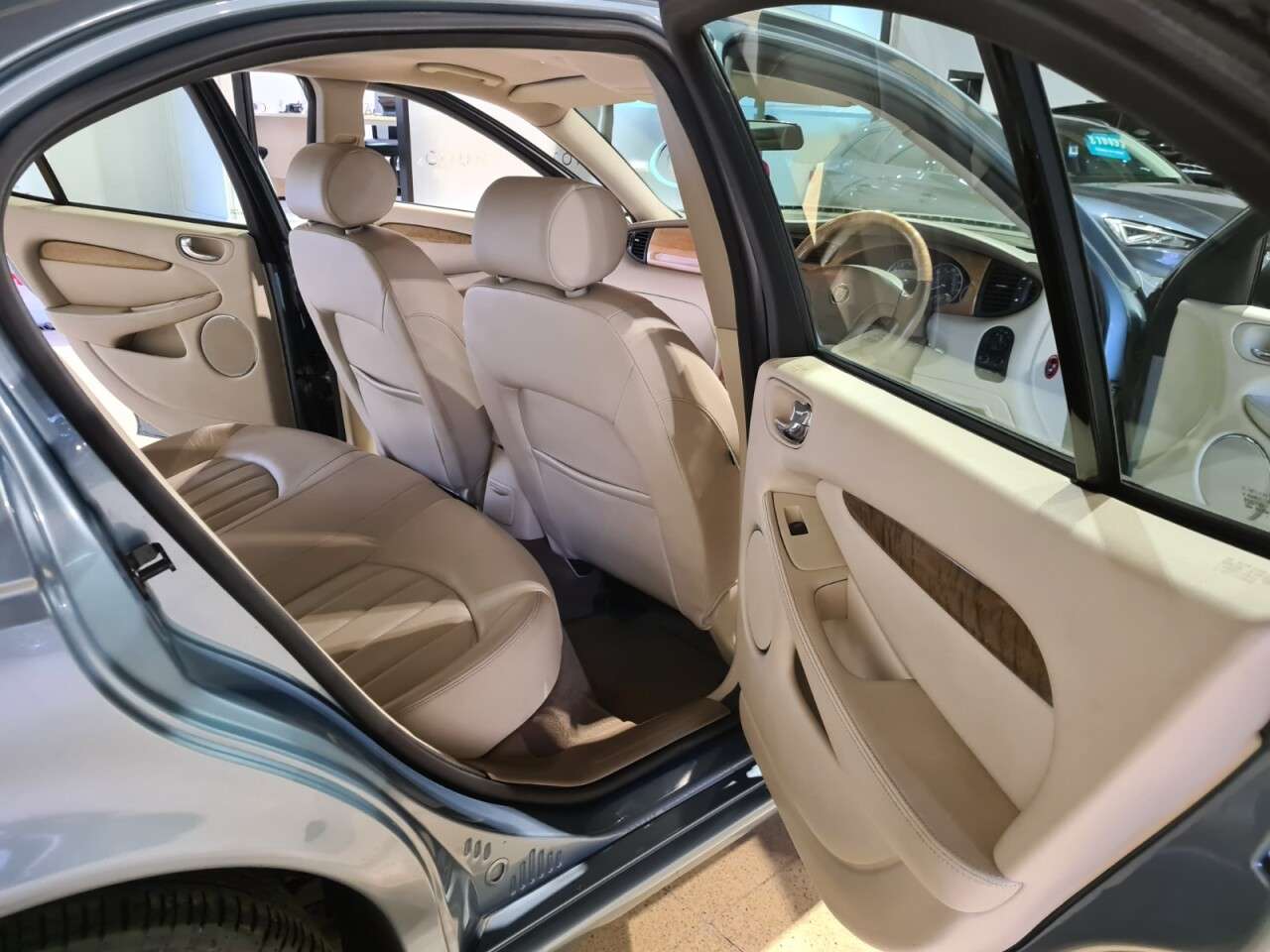 2001 JAGUAR X-TYPE 2001 JAGUAR X-TYPE