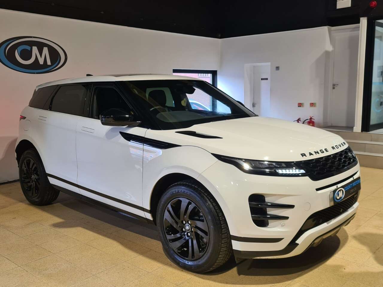 A 2021 LAND ROVER RANGE ROVER EVOQUE 2.0 D200 MHEV R-Dynamic S SUV 5dr Diesel Auto 4WD Euro 6 (s/s) (204 ps) Two A 2021 LAND ROVER RANGE ROVER EVOQUE 2.0 D200 MHEV R-Dynamic S SUV 5dr Diesel Auto 4WD Euro 6 (s/s) (204 ps) Two