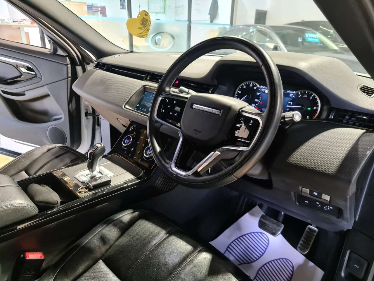 2021 LAND ROVER RANGE ROVER EVOQUE 2021 LAND ROVER RANGE ROVER EVOQUE