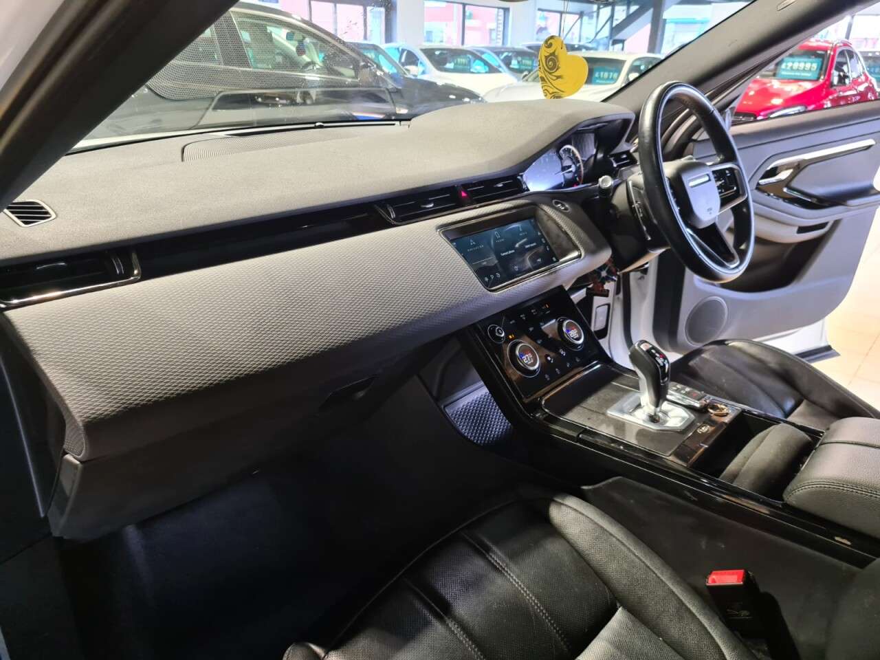 2021 LAND ROVER RANGE ROVER EVOQUE 2021 LAND ROVER RANGE ROVER EVOQUE