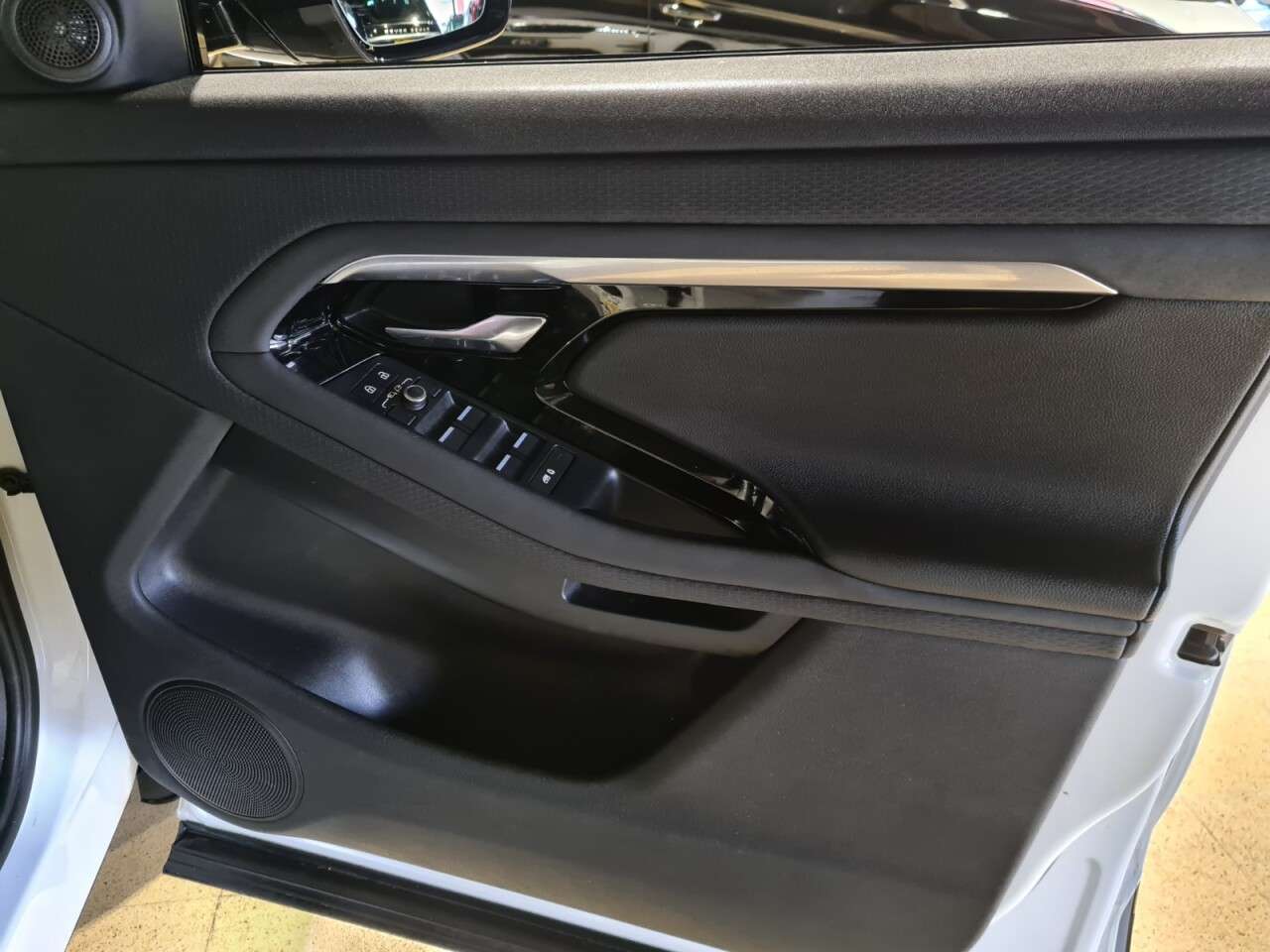 2021 LAND ROVER RANGE ROVER EVOQUE 2021 LAND ROVER RANGE ROVER EVOQUE