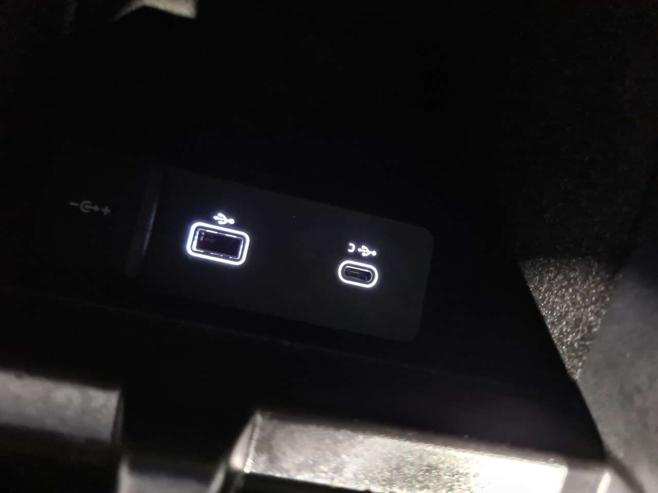 2021 LAND ROVER RANGE ROVER EVOQUE 2021 LAND ROVER RANGE ROVER EVOQUE