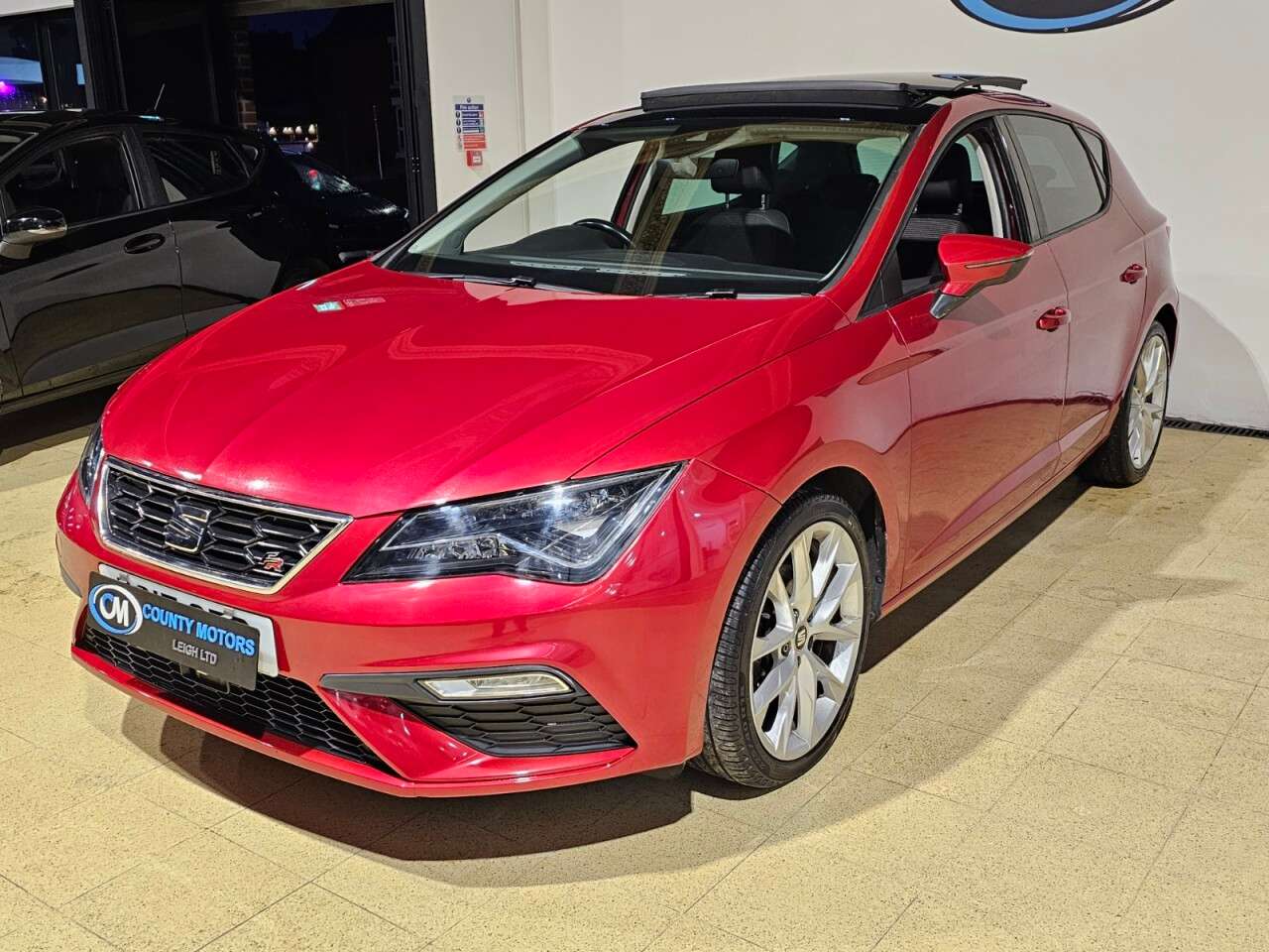 A 2017 SEAT LEON 1.4 EcoTSI FR Technology Hatchback 5dr Petrol Manual Euro 6 (s/s) (150 ps) A 2017 SEAT LEON 1.4 EcoTSI FR Technology Hatchback 5dr Petrol Manual Euro 6 (s/s) (150 ps)