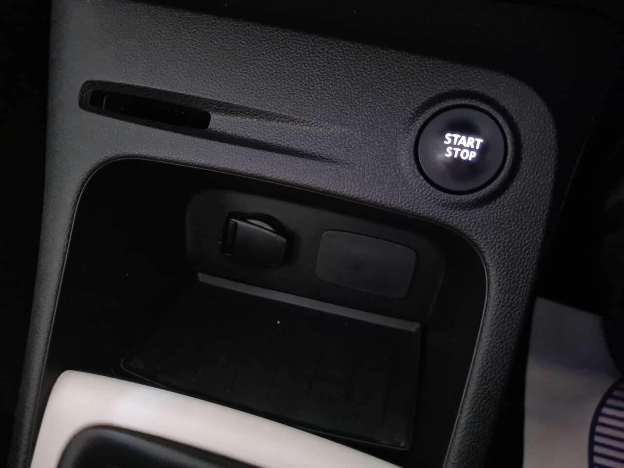 2018 RENAULT CAPTUR 2018 RENAULT CAPTUR