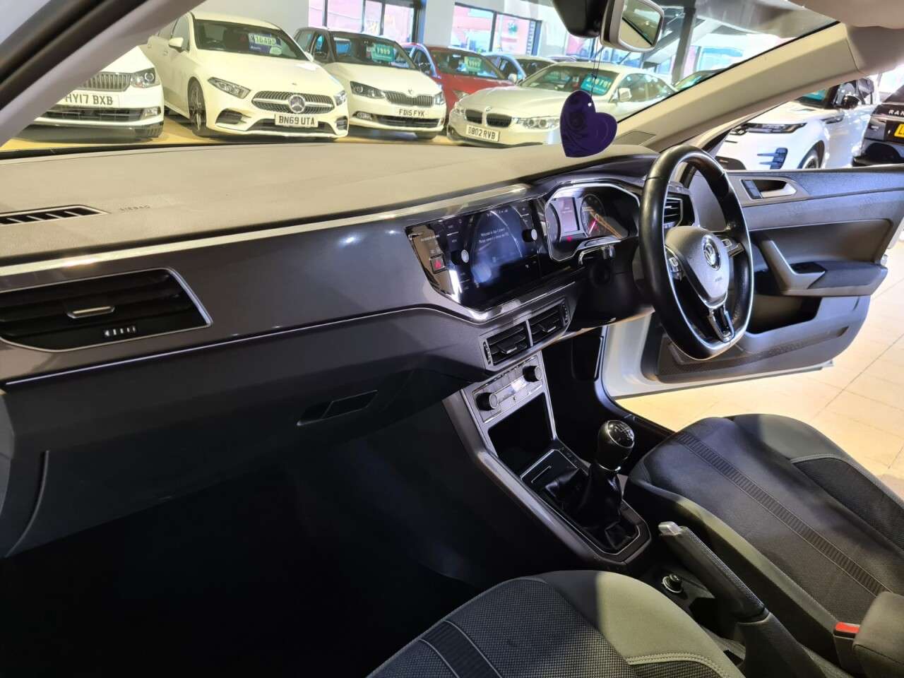 2020 VOLKSWAGEN POLO 2020 VOLKSWAGEN POLO