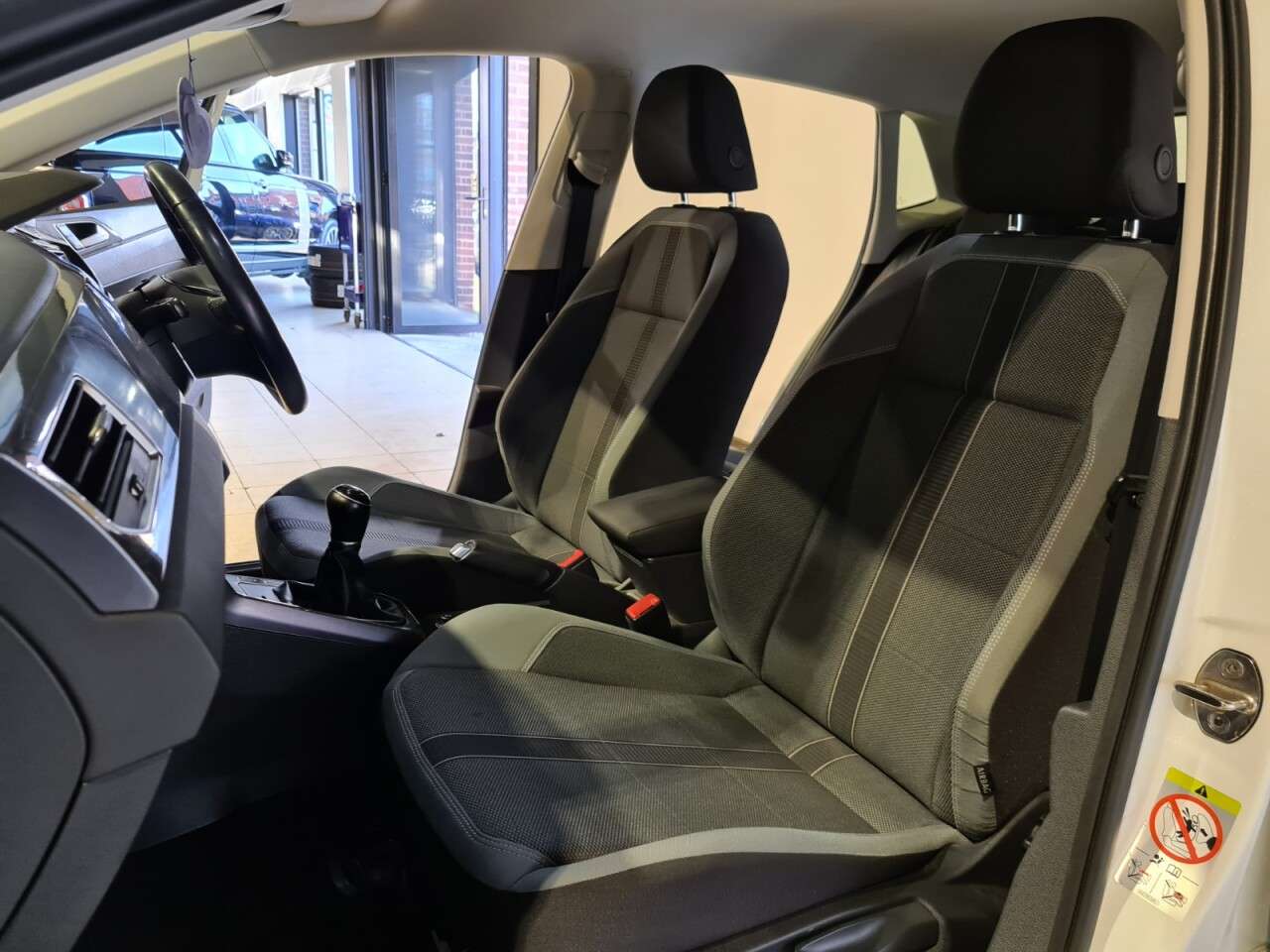 2020 VOLKSWAGEN POLO 2020 VOLKSWAGEN POLO