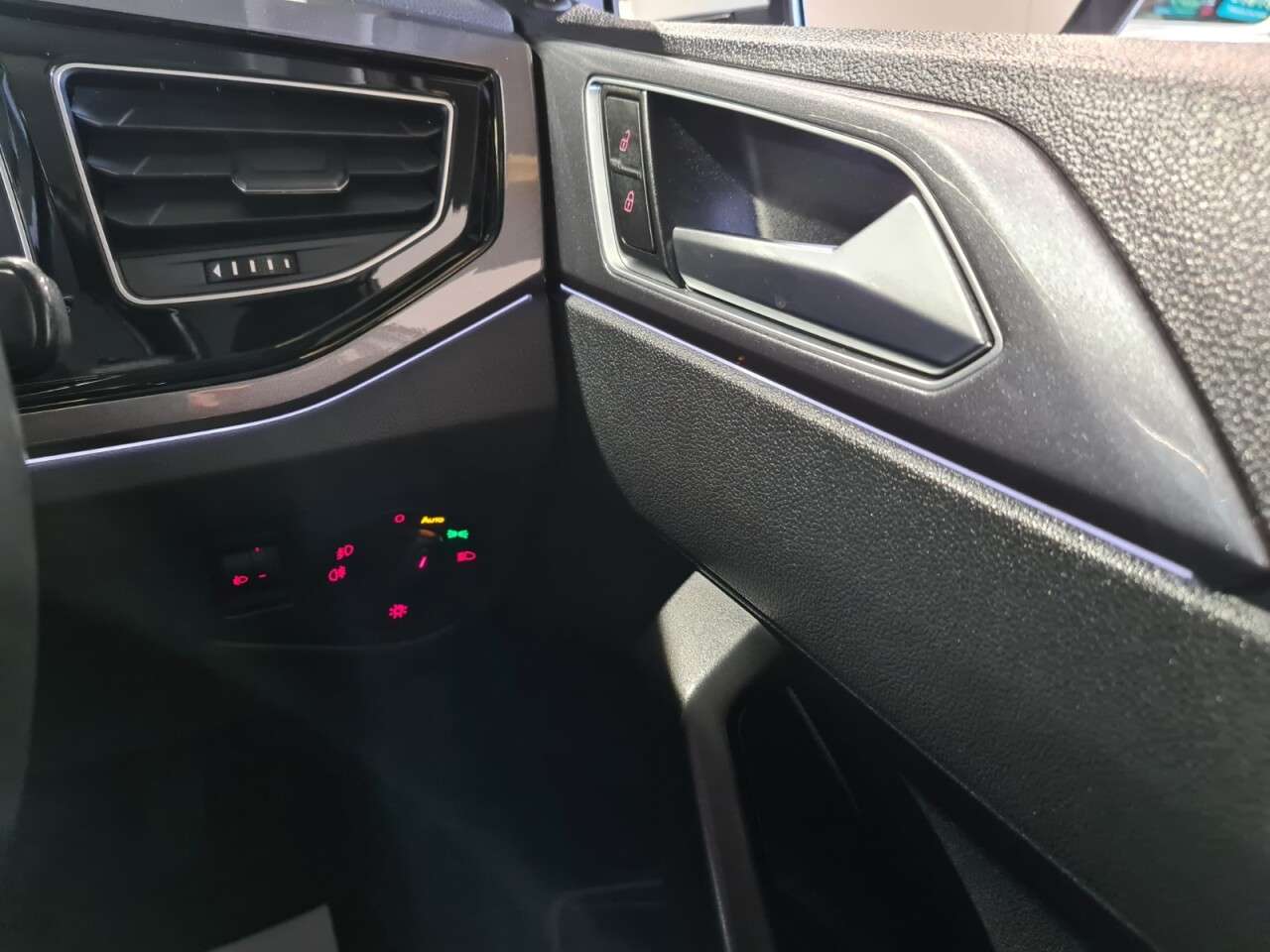 2020 VOLKSWAGEN POLO 2020 VOLKSWAGEN POLO