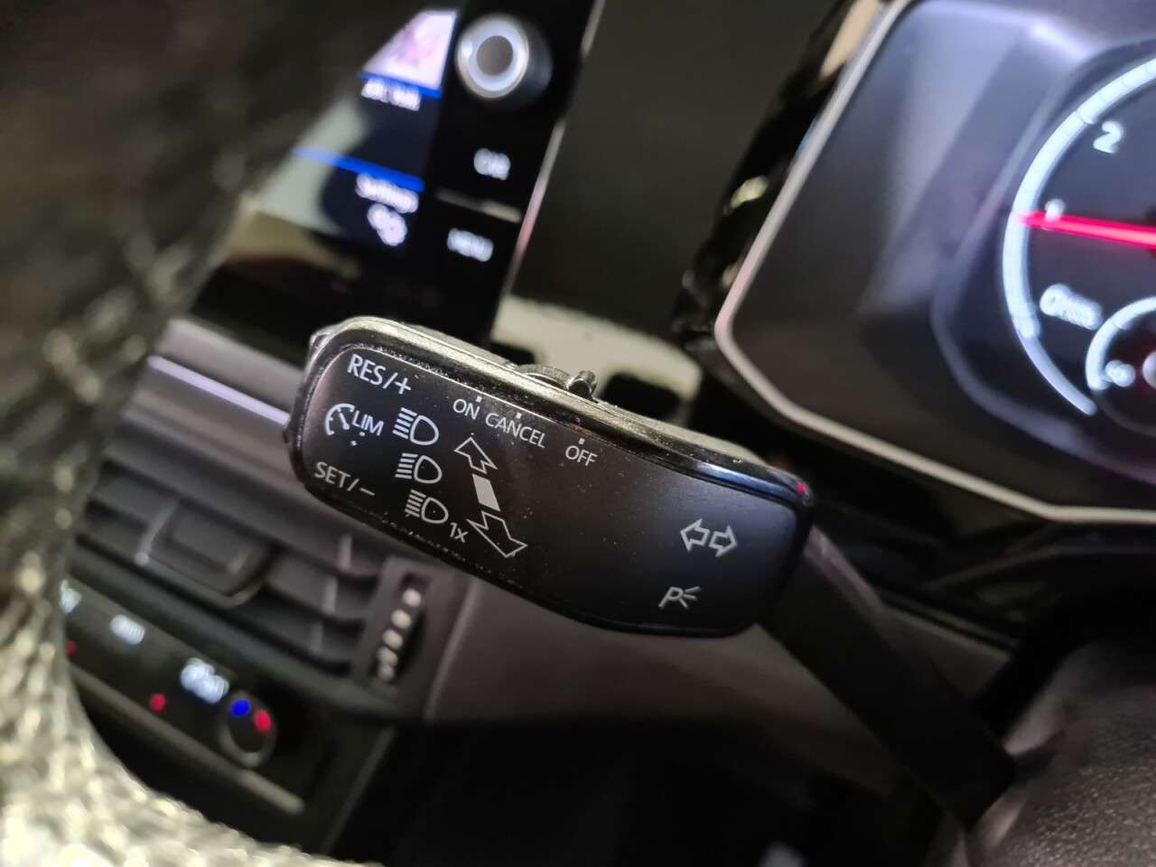 2020 VOLKSWAGEN POLO 2020 VOLKSWAGEN POLO